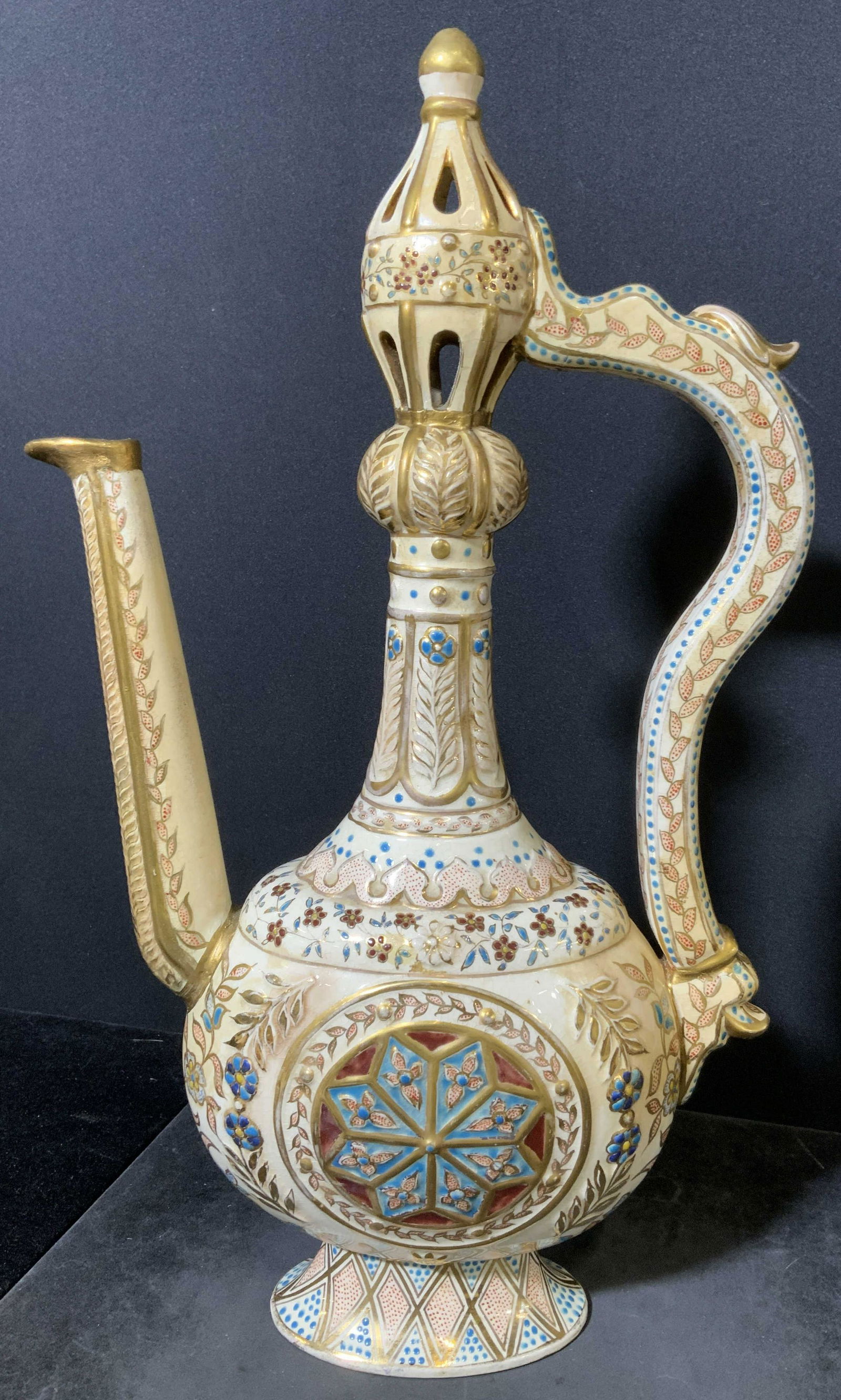 Vintage FISCHER J BUDAPEST Ceramic Accessory (1 of 8)