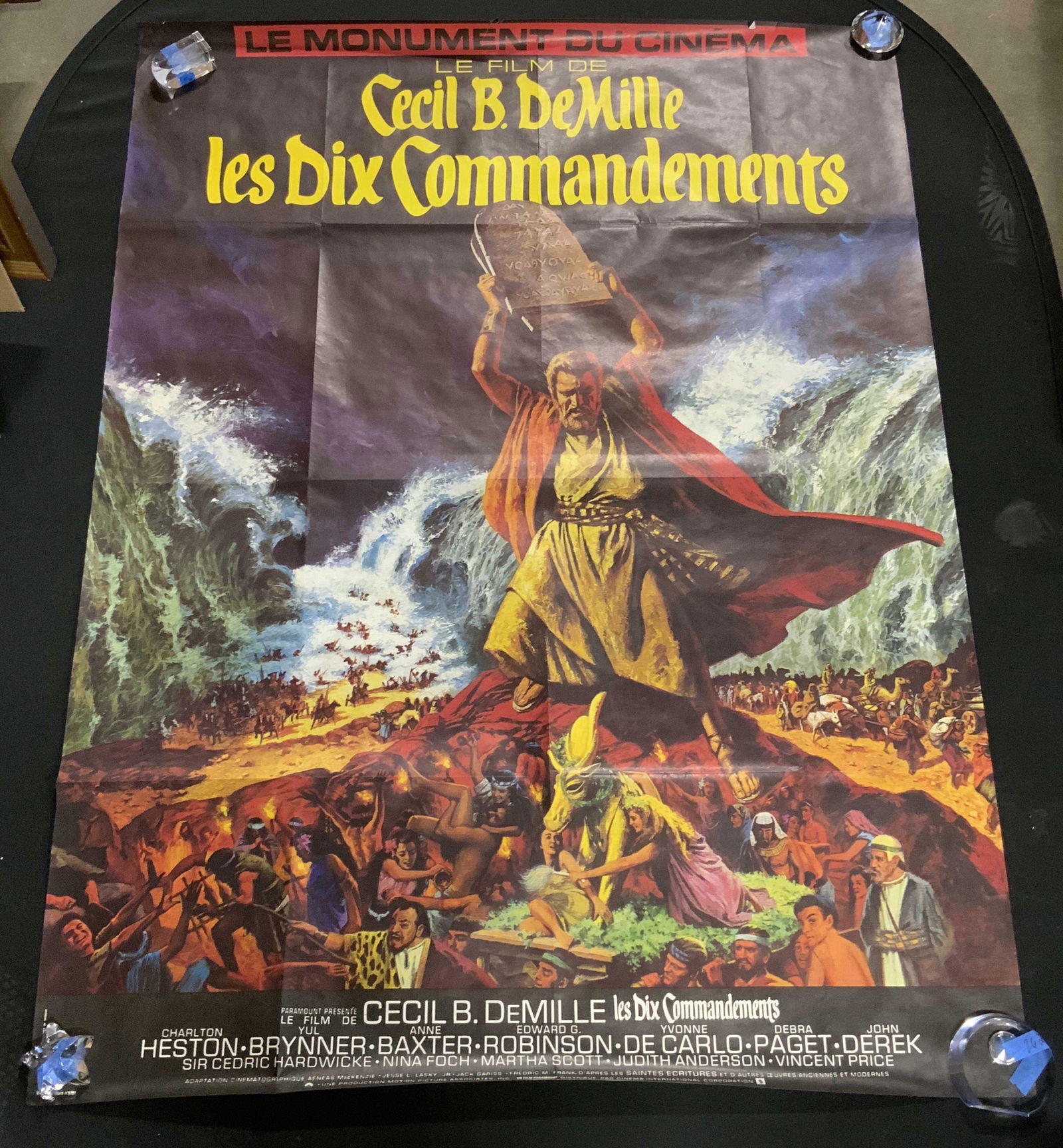 French The Ten Commandments Movie Poster (1 of 10)