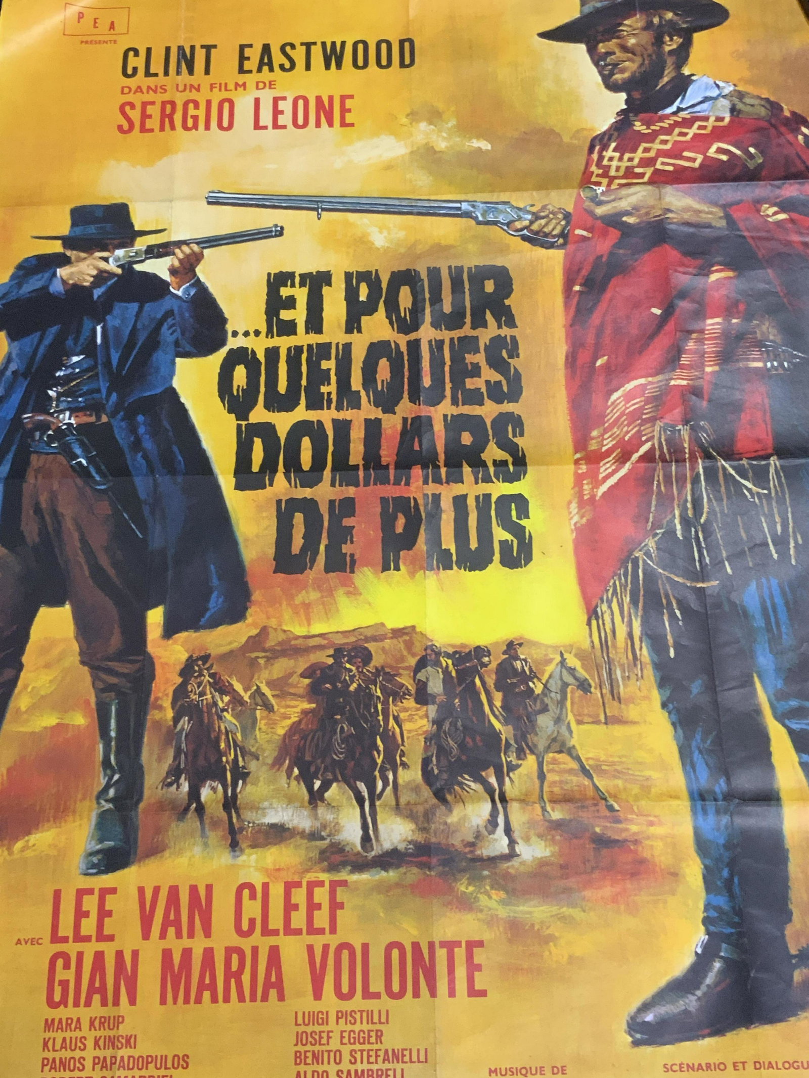 Vntg ET POUR Quelques Dollars de Plus Xl Poster: Vntg ET POUR Quelques Dollars de Plus, Extra Large Unframed Poster, measures 62 x 46 inches, wear constant with age and use. Paper weights in pictures not included. Collectible, vintage collectibles,