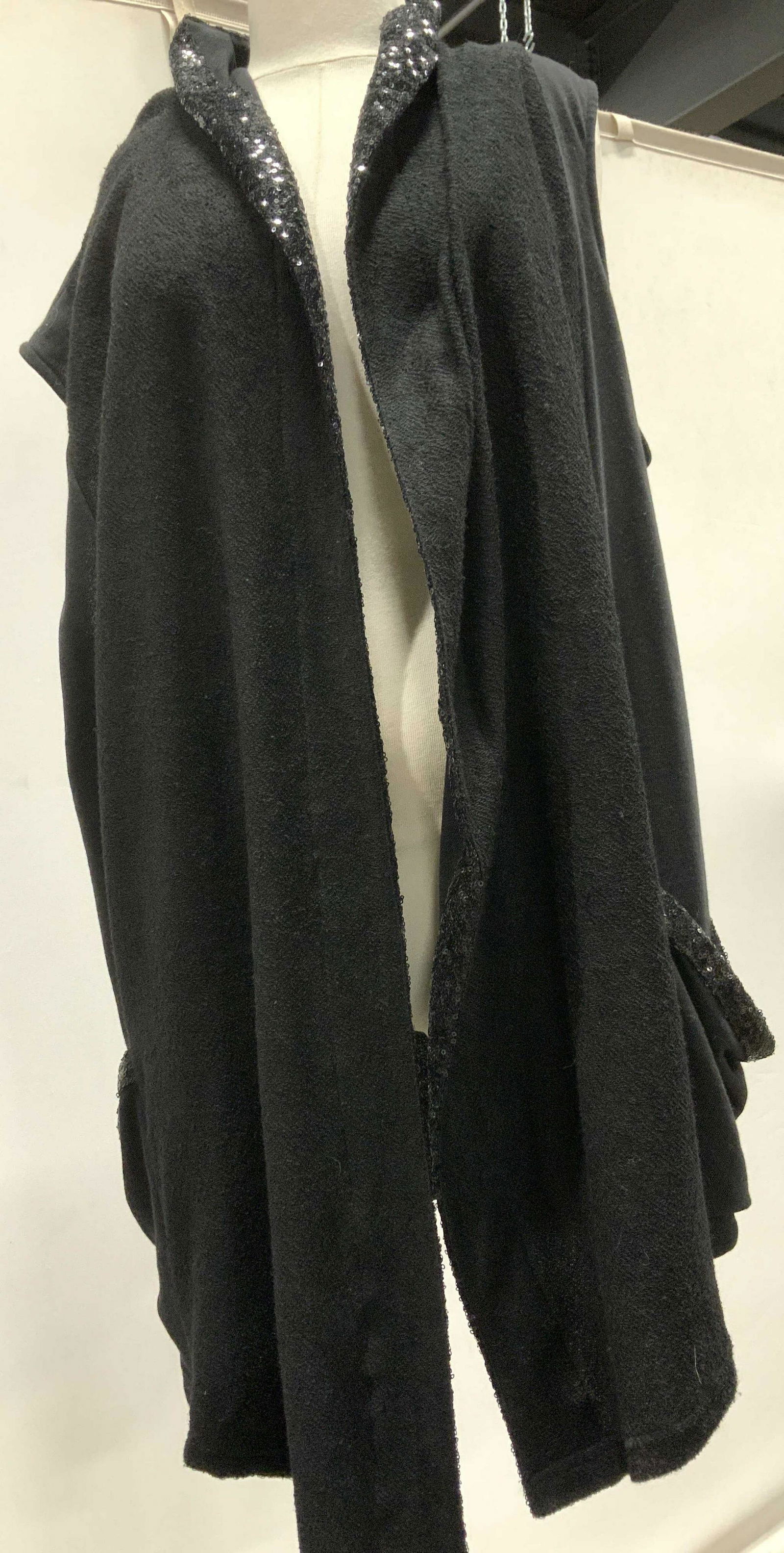 JUICY COUTURE Cotton Sleeveless Cardigan w Sequins (1 of 6)