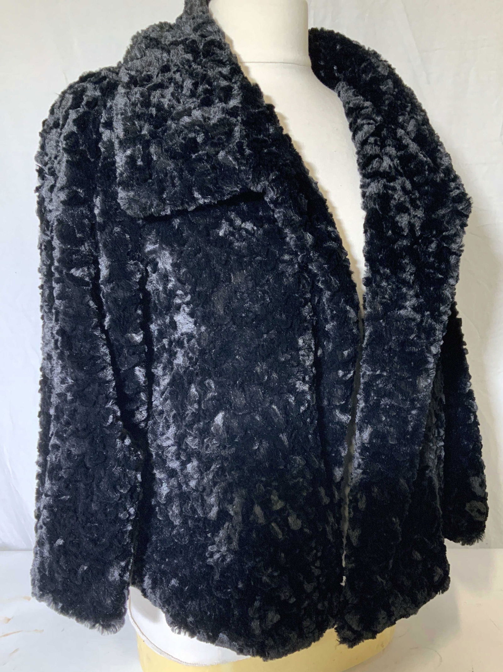 Jayley Collection Faux Lamb Cocktail  Jacket (1 of 5)