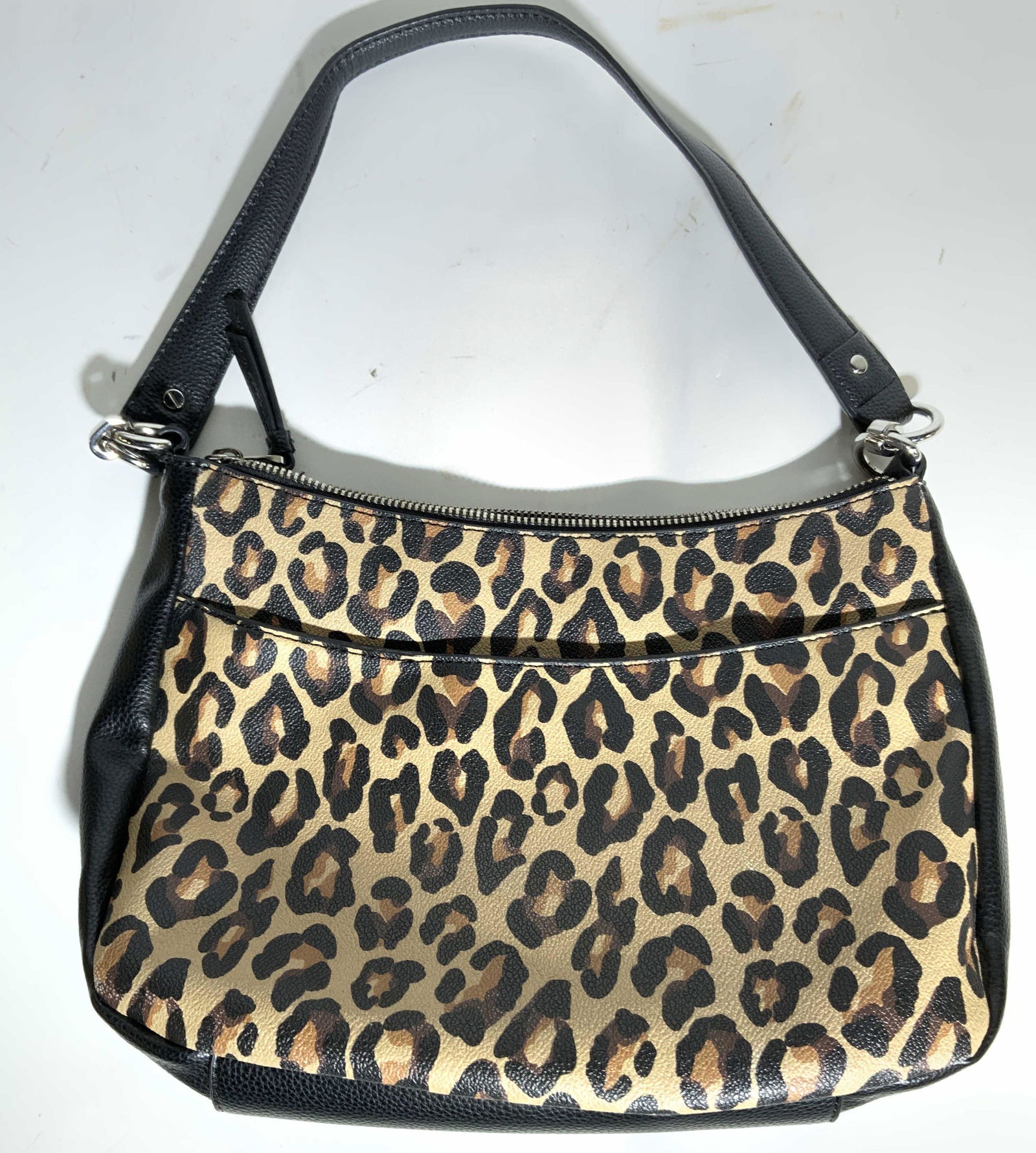 DANA BUCHMAN Pebbled Leather Leopard Print Purse (1 of 8)