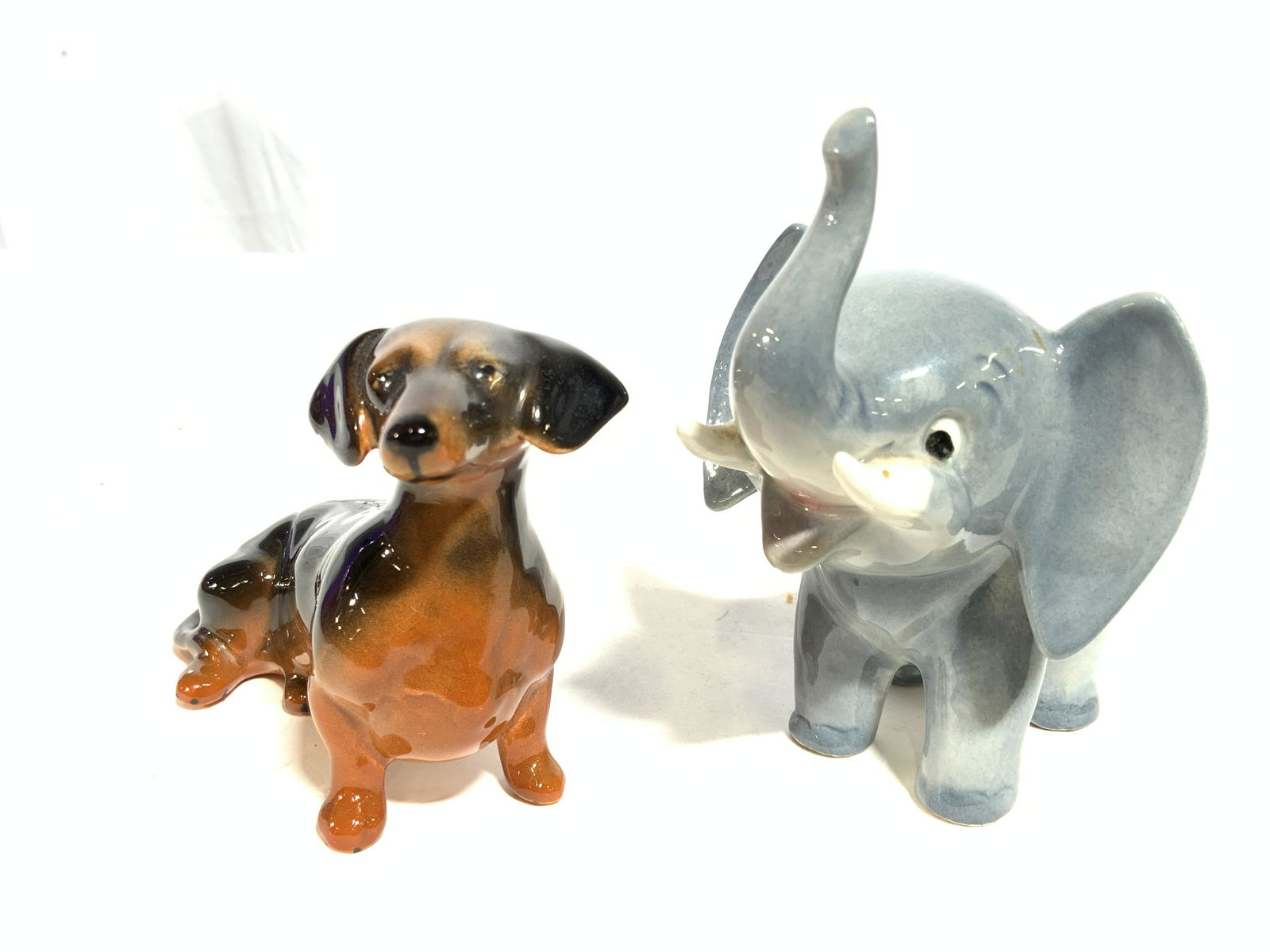 Lot 2 Porcelain Elephant & Wiener Dog Figures (1 of 8)