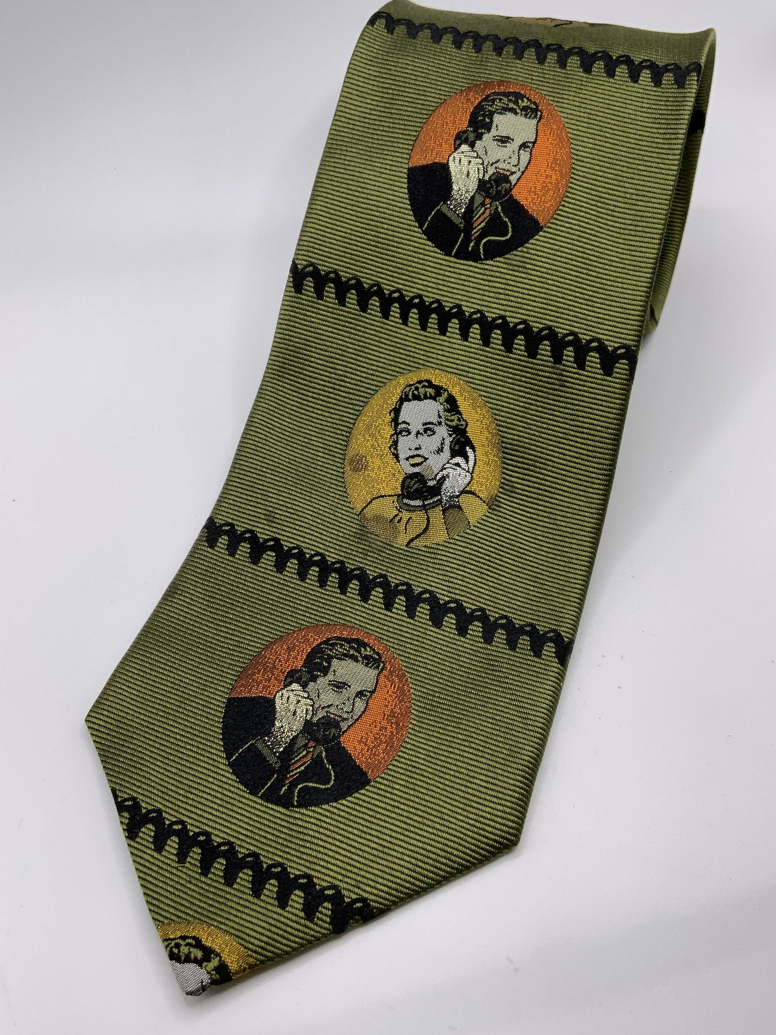 LEE ALLISON Mens Necktie (1 of 5)