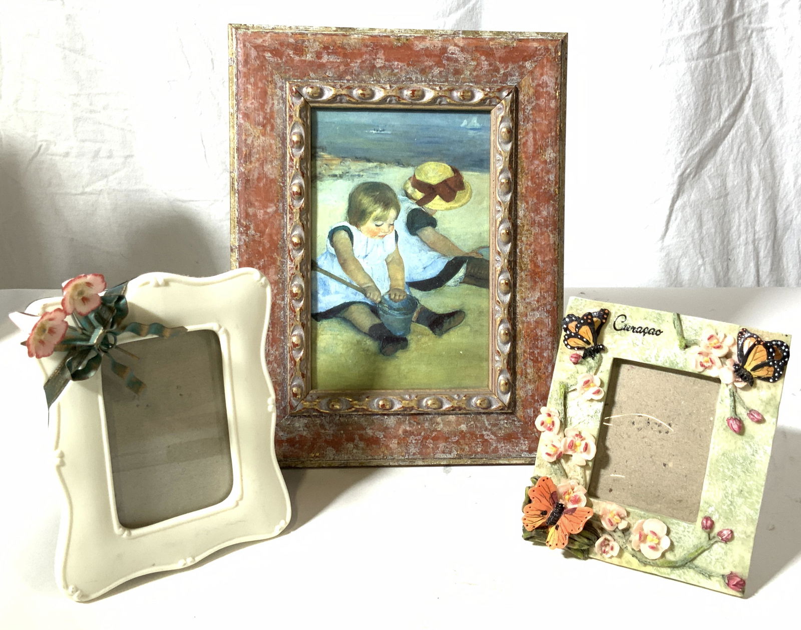 Group Lot 3 Picture Frames of Varying Materials (1 of 10)