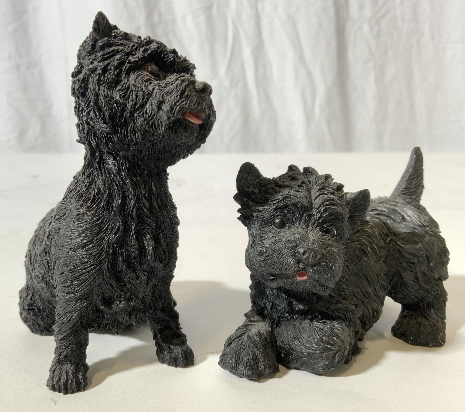 Lot 2 Composite Dog Figures (1 of 9)