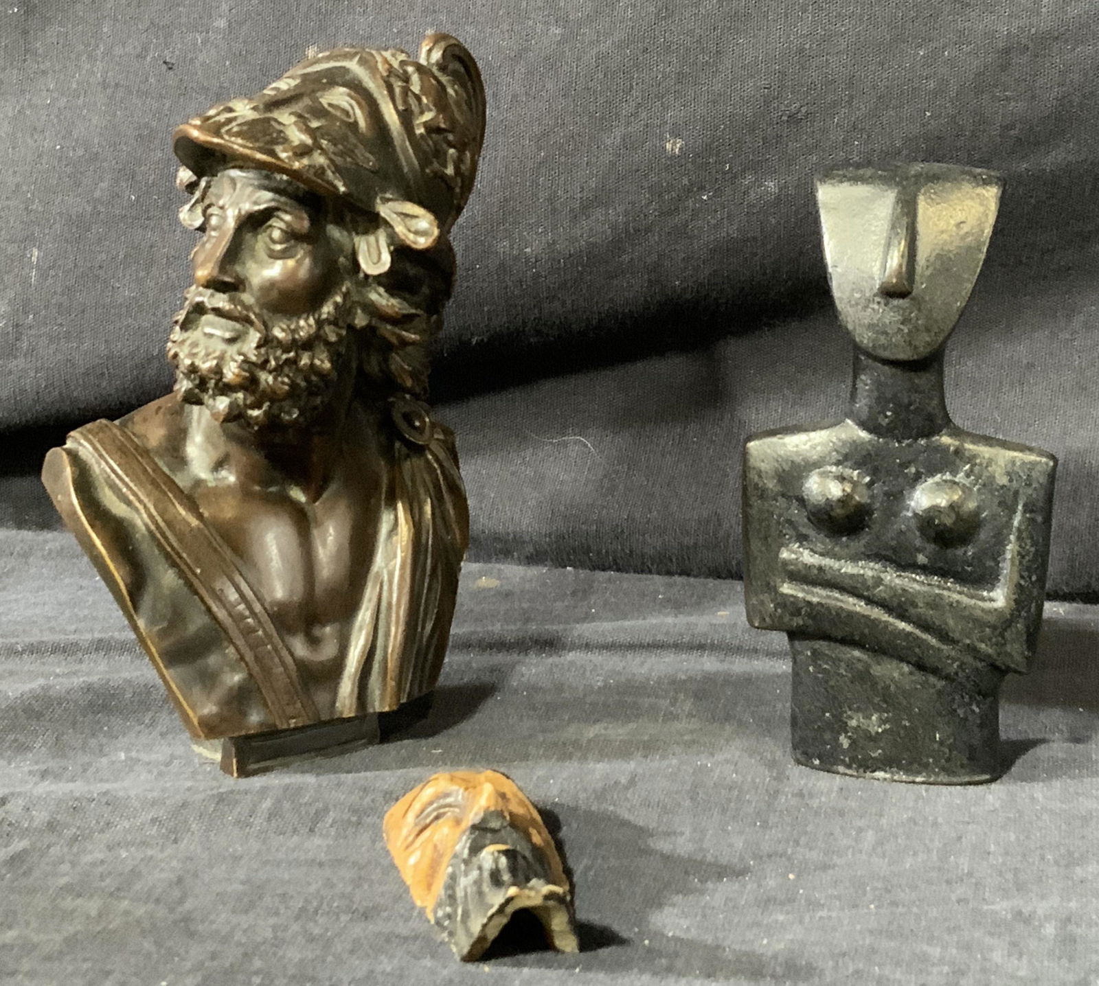 Lot 3 Small Tabletop Statues & Decor (1 of 4)