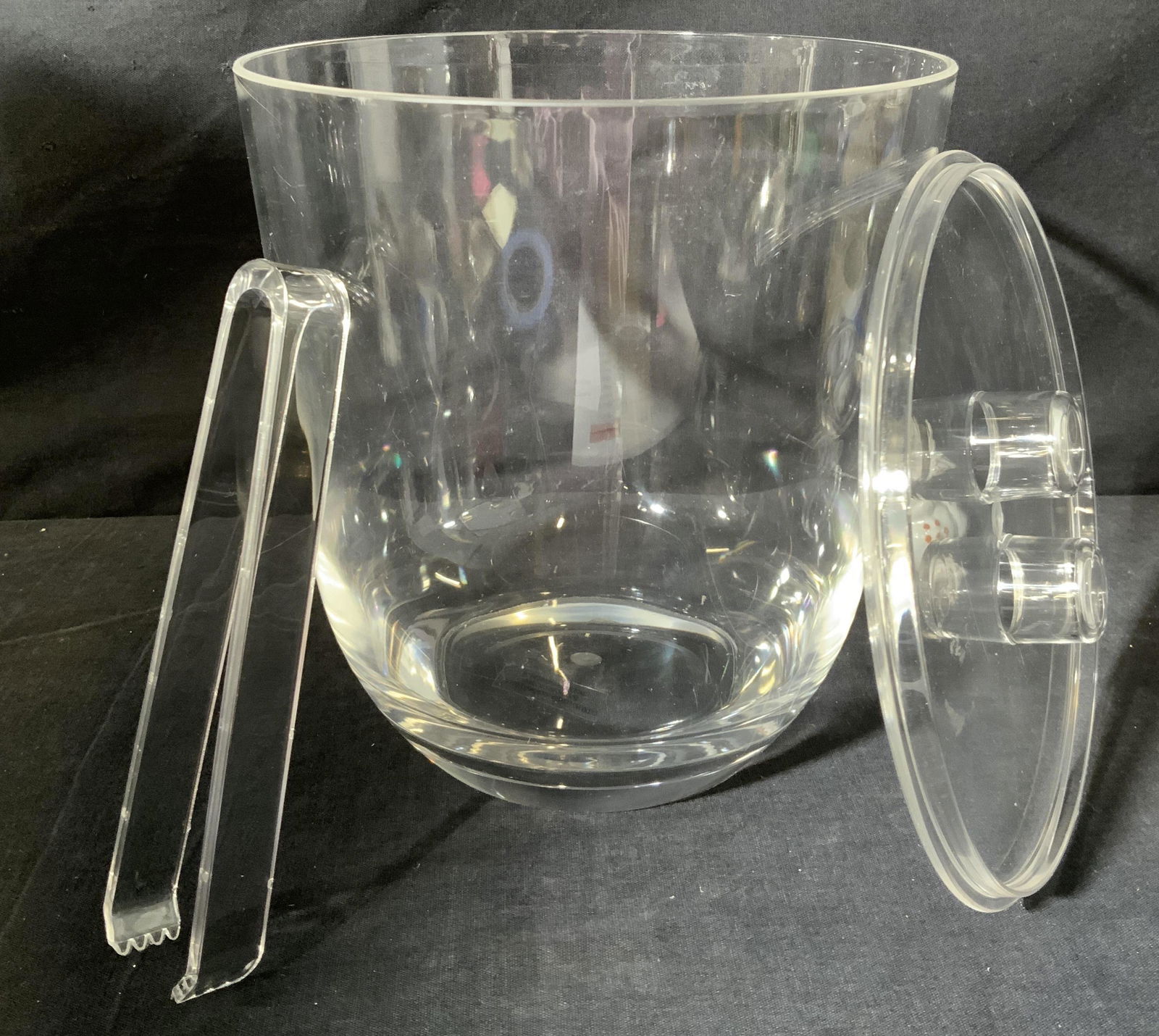 Clear Acrylic Ice Bucket with Tongs (1 of 5)