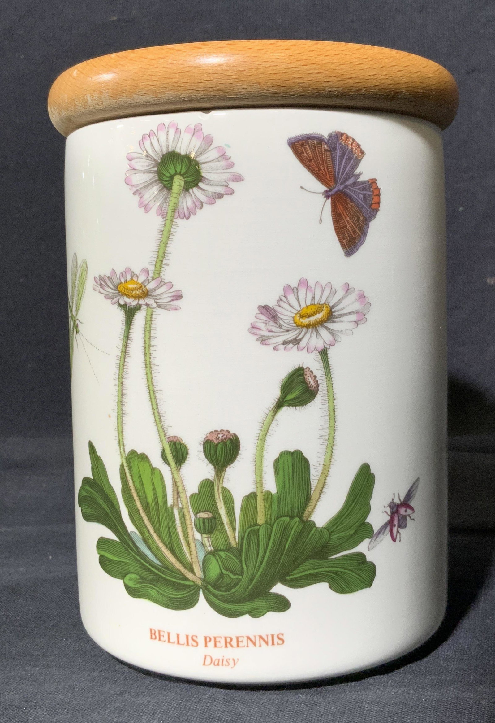 PORT MERRION 1972 Butterfly Motif Cov. Canister: Jar PORT MERRION 1972 Cov. Canister Jobs, hallmark to underside, measures 3 7/8 inches in diameter x 5 3/8 inches in height, surface wear to piece. Artwork, fine art, tabletop art, tabletop decor, tab