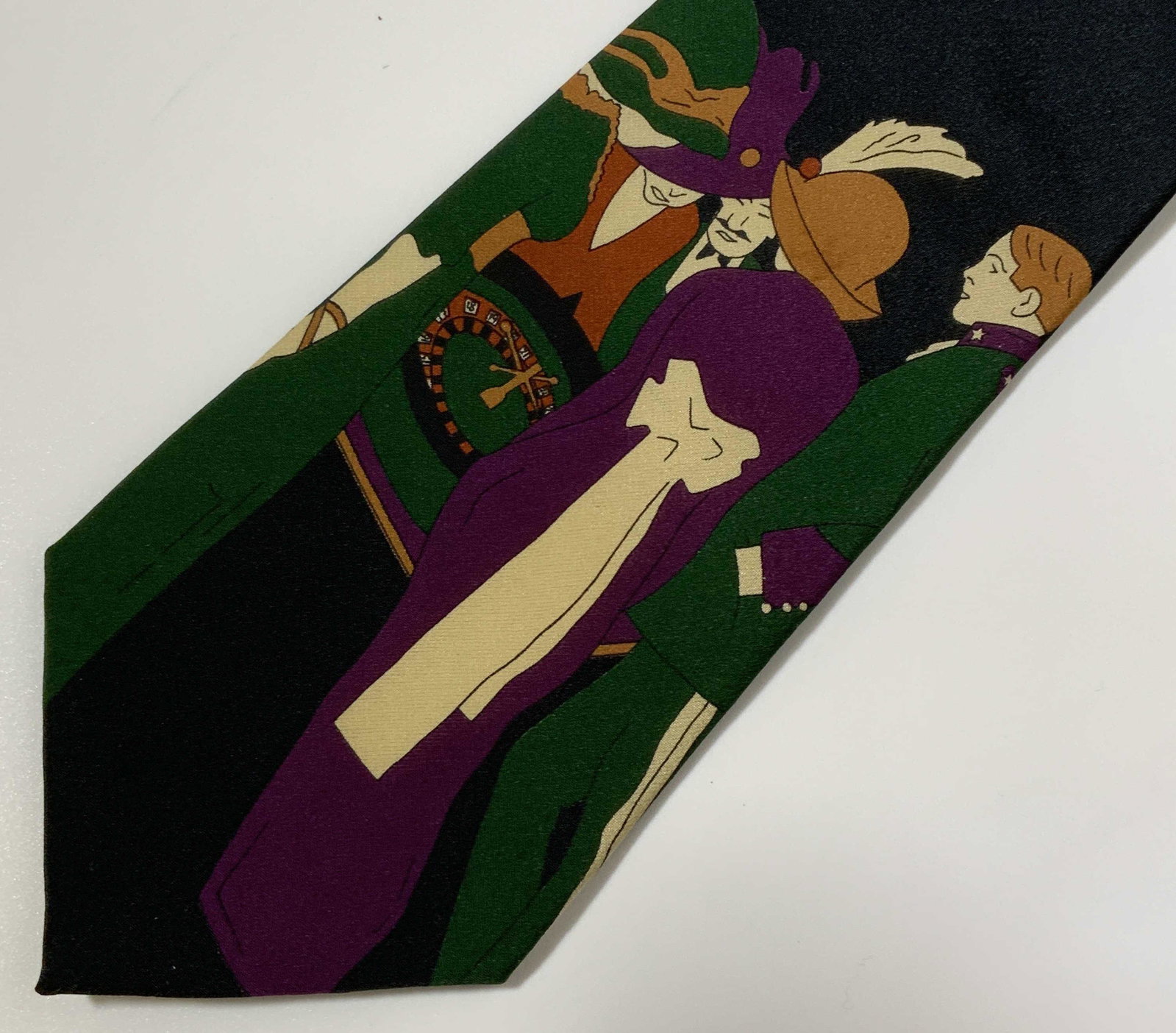 ISAAC ZEICER COUTURE Mens Silk tie: ISAAC ZEICER COUTURE Mens Silk tie, measure approx 59 inches long, and 3 7/8 inches wide. Stain on fabric. Property of Central Park West Manhattan New York Estate Ties, mens ties, silk ties, decorativ