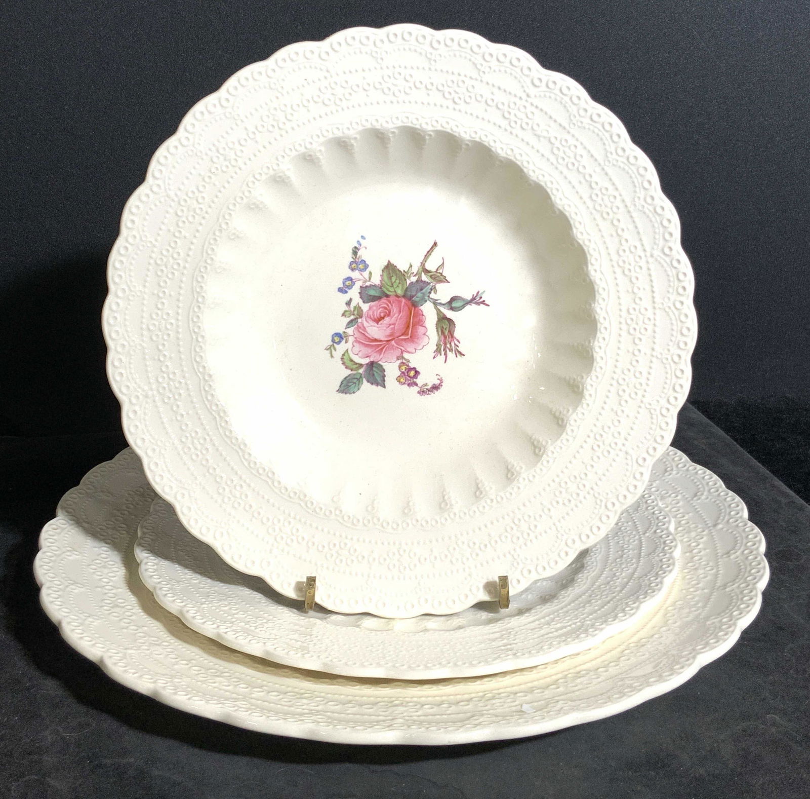 SPODES Porcelain 3 PCs Dish Set (1 of 8)