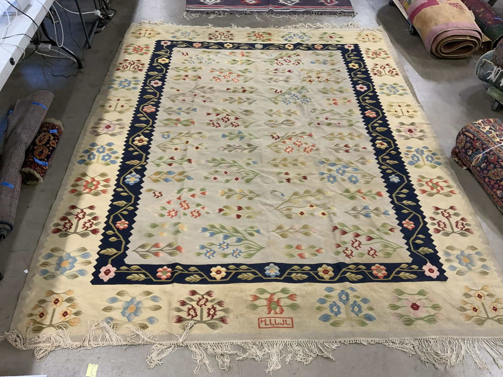 Hand Woven Flatweave Room Sized Rug (1 of 6)