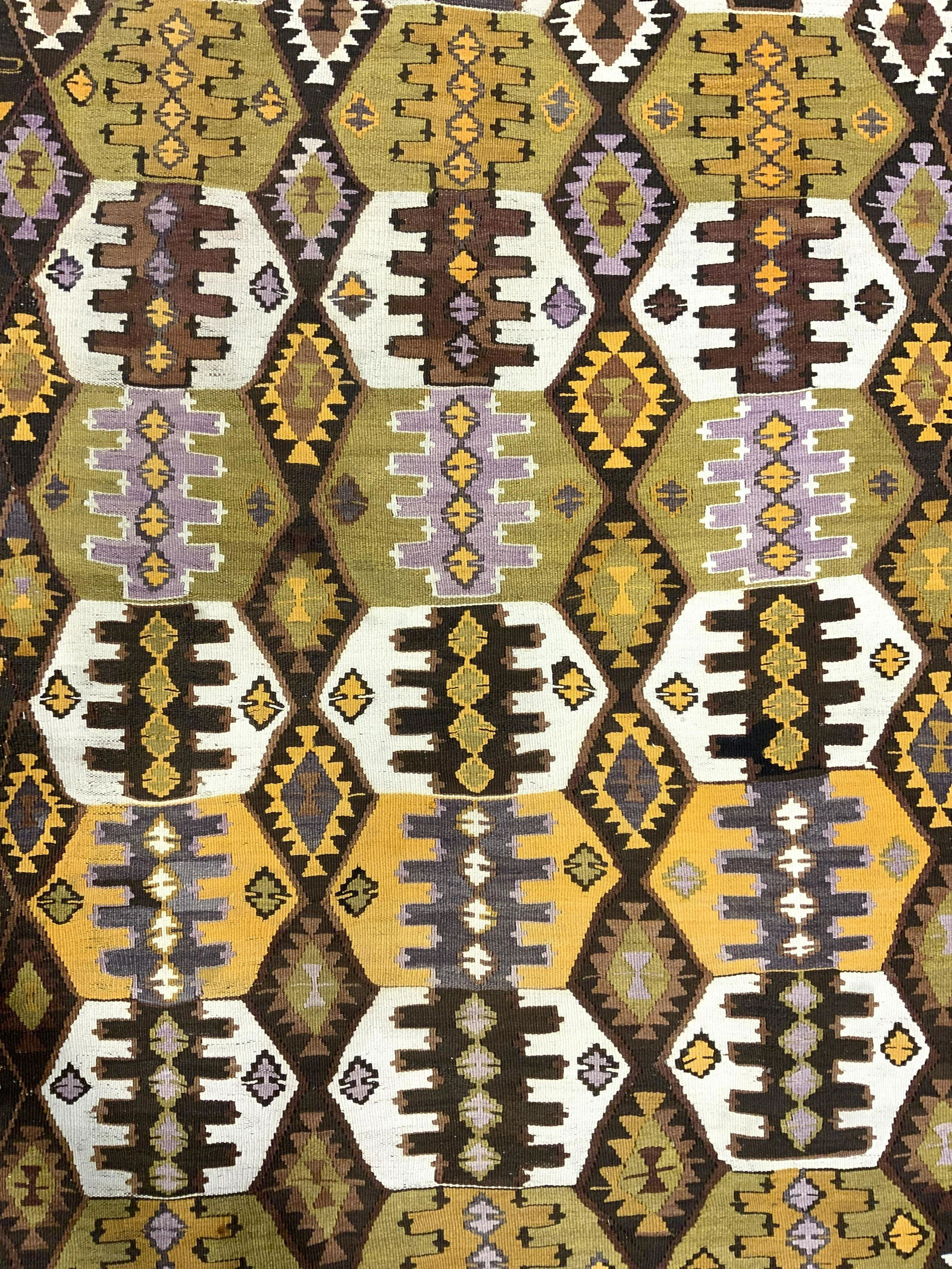 Vntg Handmade Flatweave Fringed Wool Runner (1 of 10)