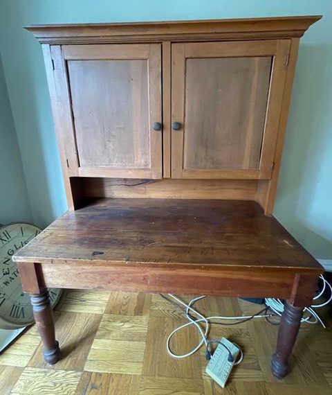 Country Pine Dining Table w Hutch (1 of 13)
