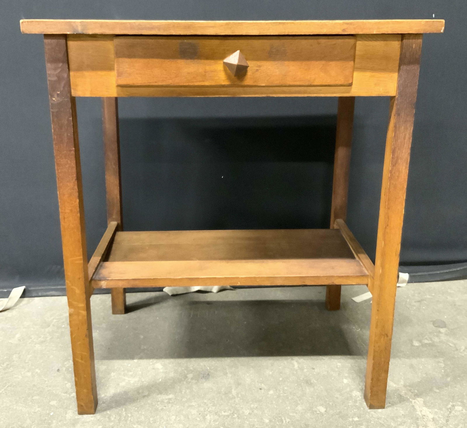 Vintage Wooden End Table W Drawer (1 of 10)