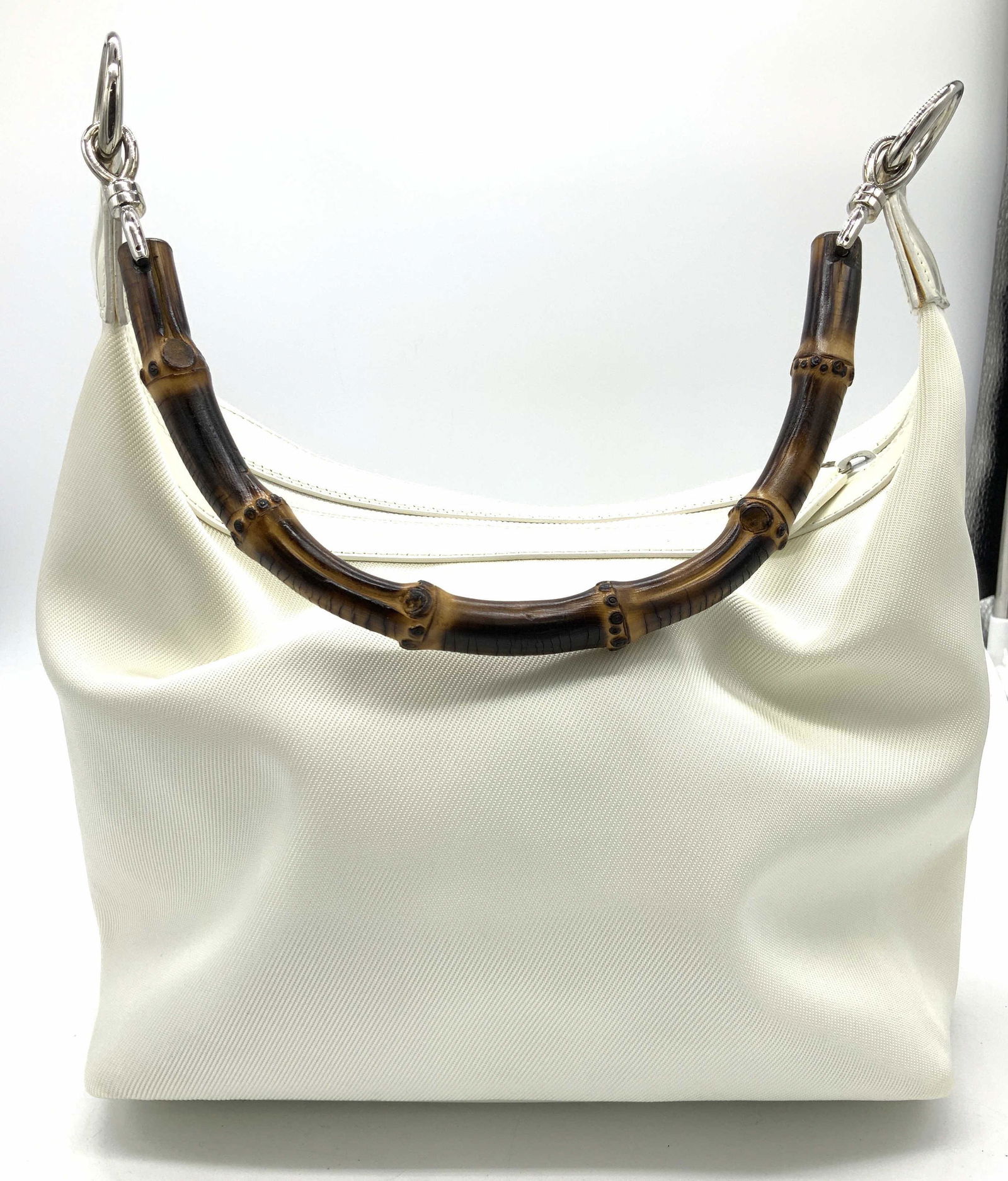 GUCCI White Hobo Bag with Bamboo Handle, Duster (1 of 11)