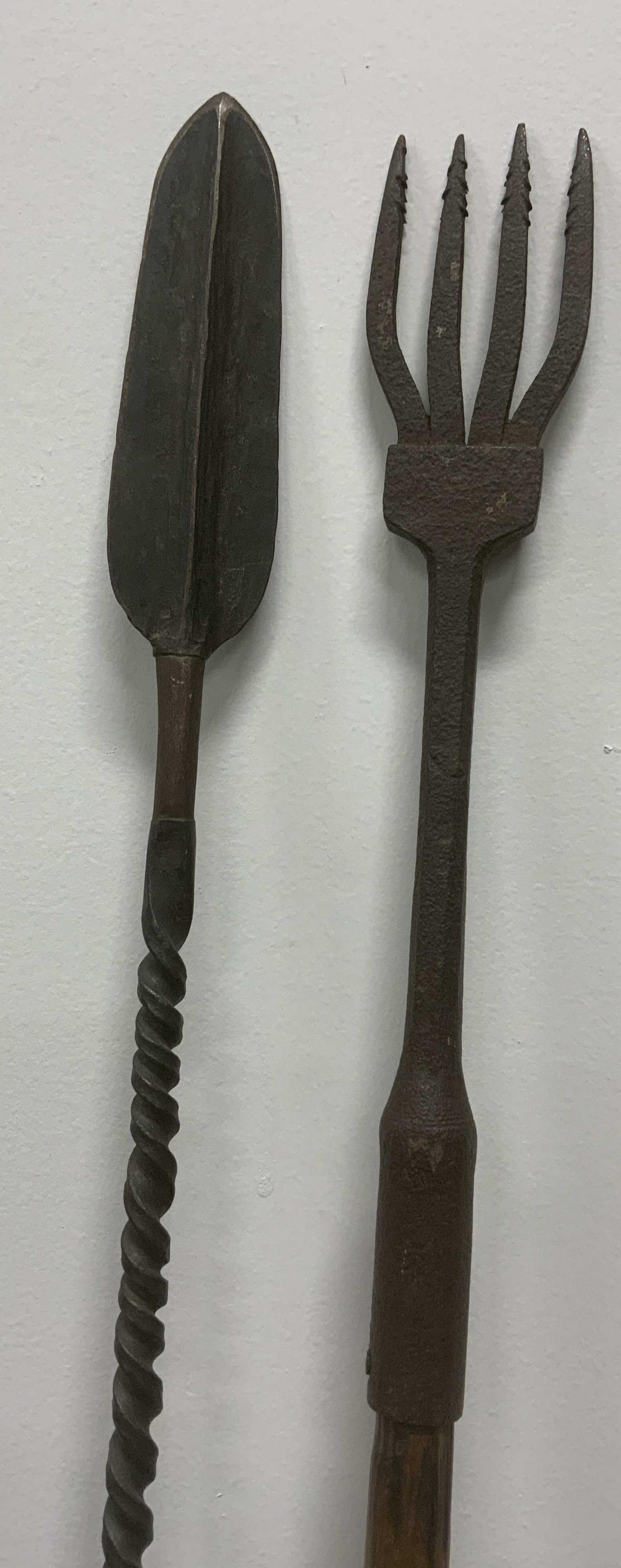 Lot 2 Antique Fishing Spears (1 of 11)