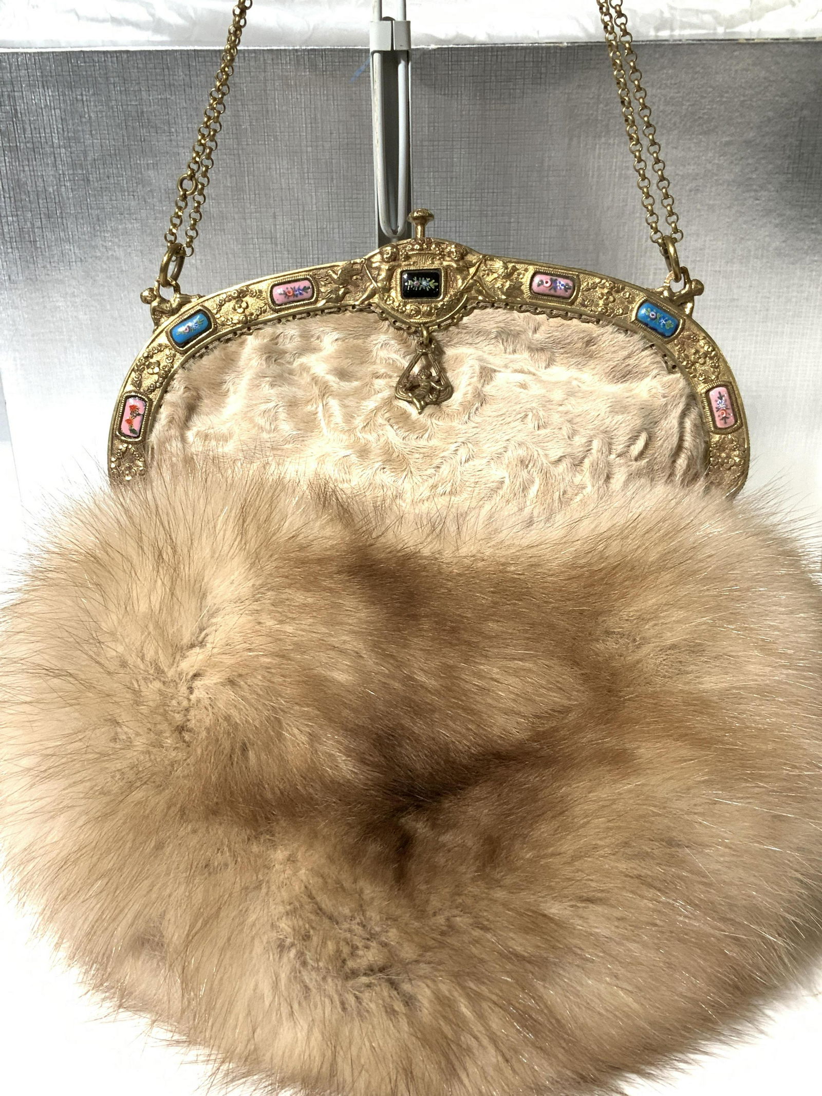J MENDEL PARIS Lambswool Fur Victorian Frame Purse (1 of 11)