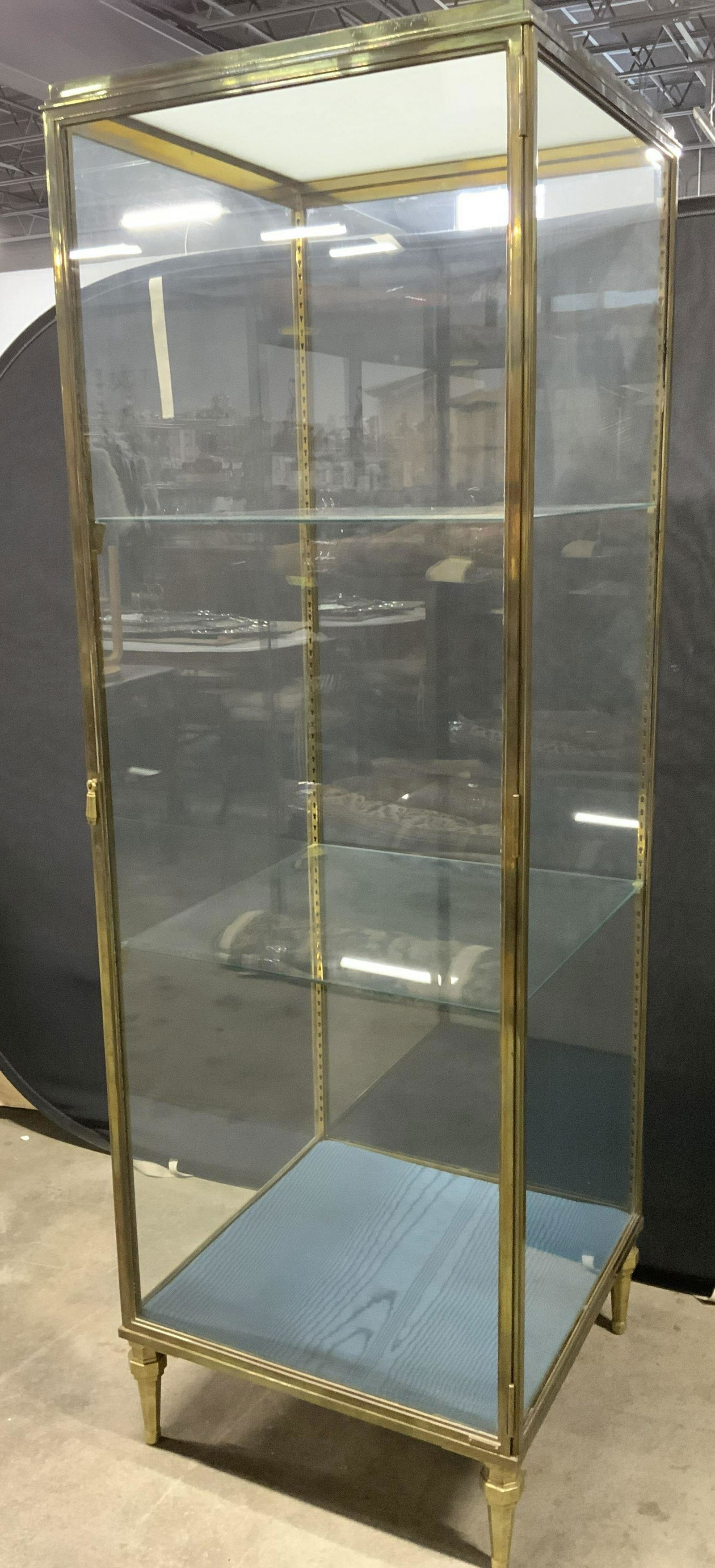 Vintage Glass Display Case Barnebys