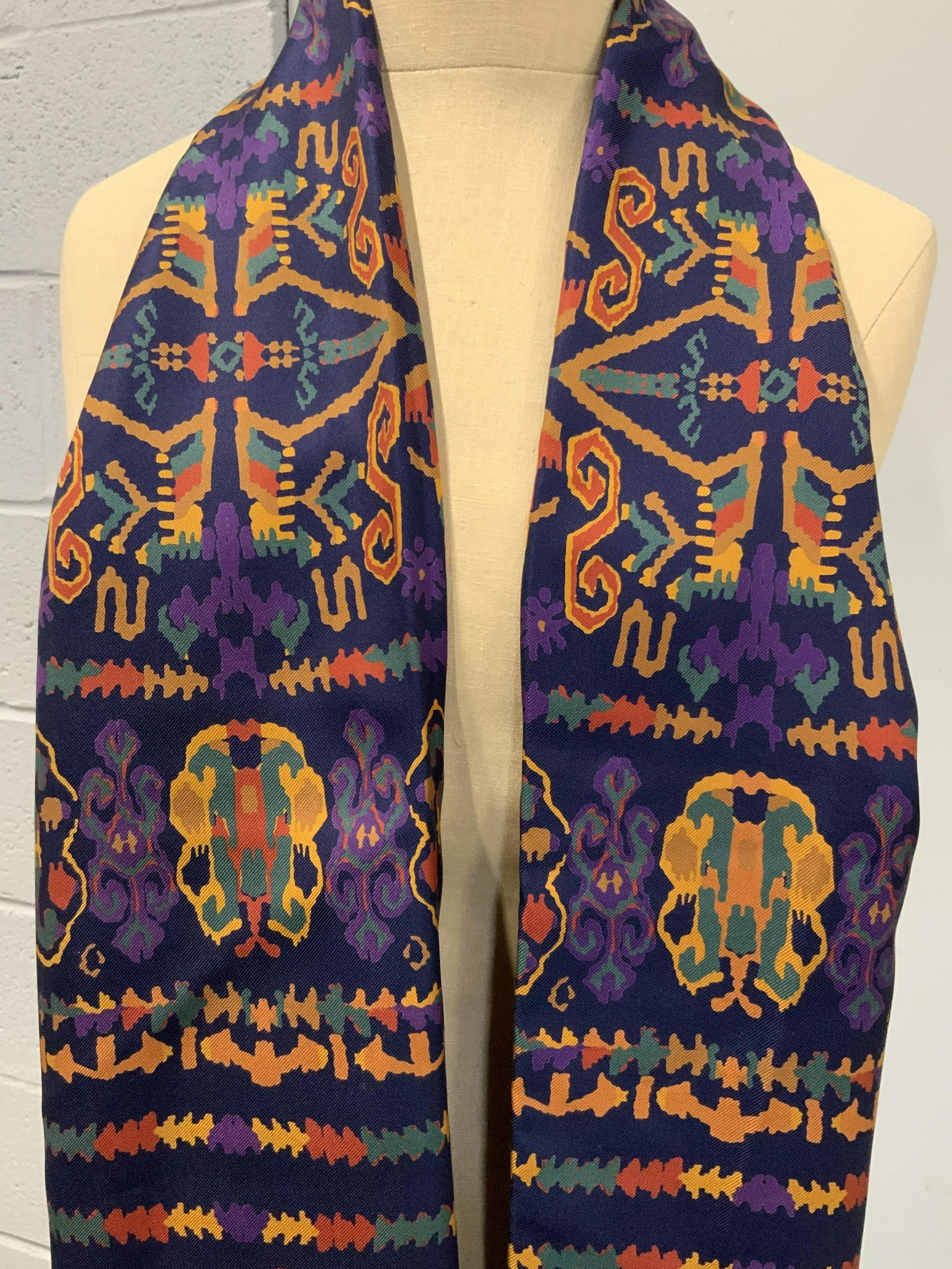 PAUL STUART Blue Pure Silk Scarf (1 of 7)