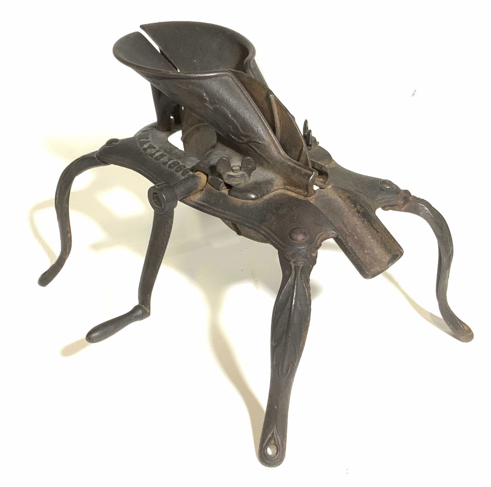 Antique Early American Cast Iron Cherry Pitter (1 of 17)