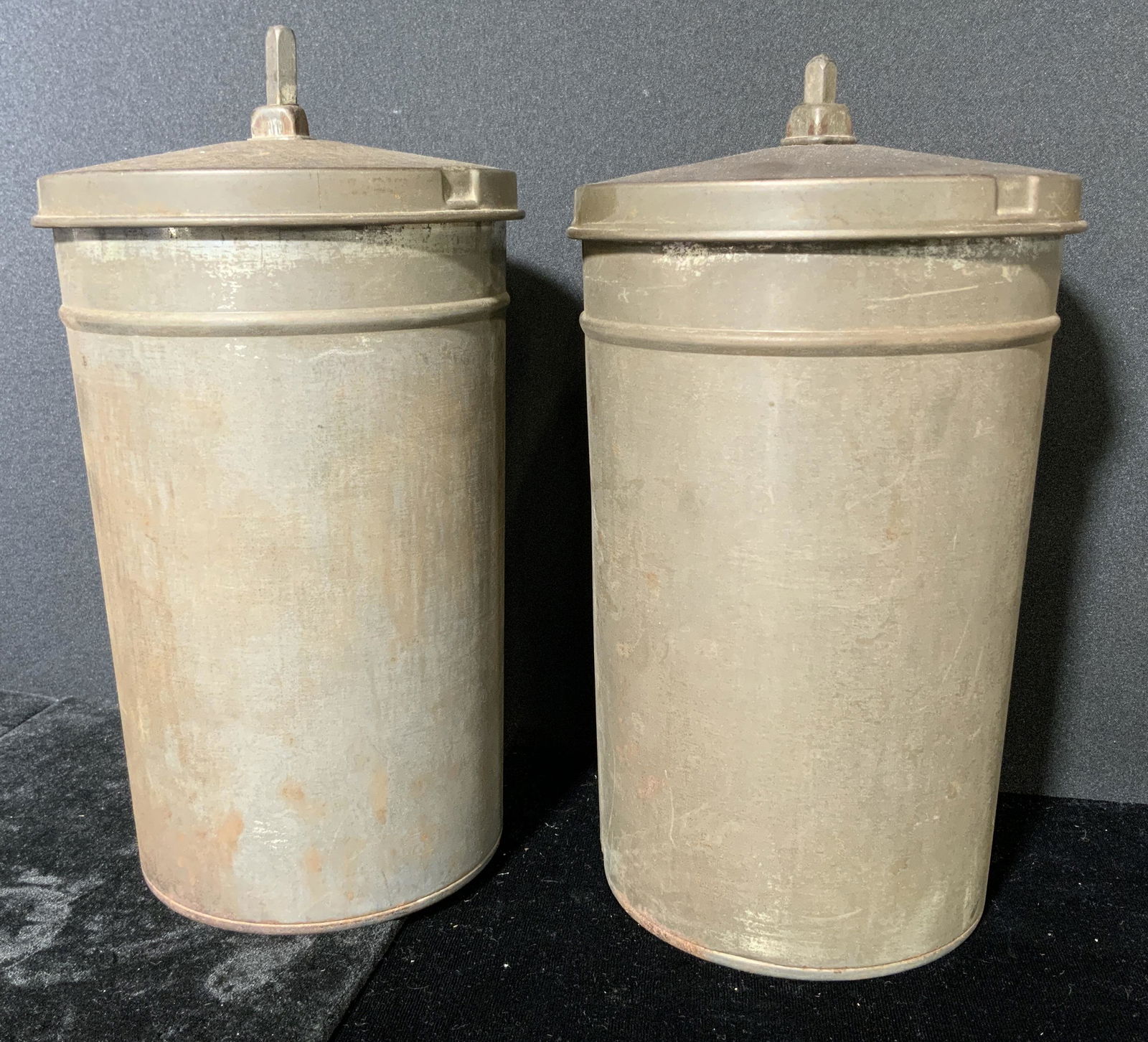 Lot 2 Vintage Ice Cream Maker Canisters (1 of 5)