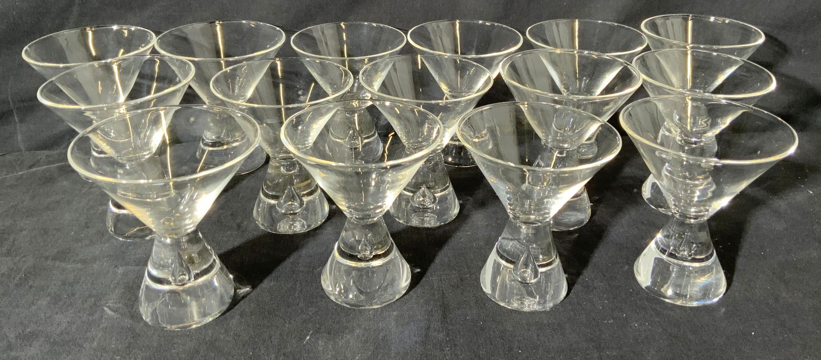 Lot 15 STEUBEN Clear Crystal Martini Glass (1 of 7)