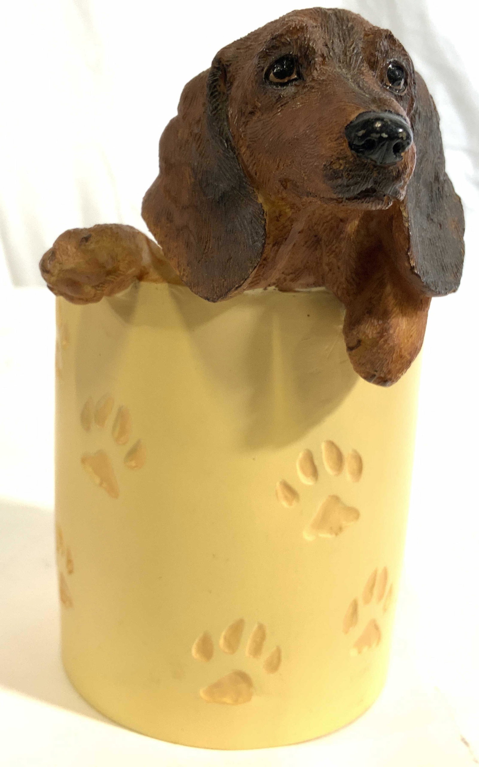Candle Holder W Paw Detail & Dog Face Figure (1 of 8)