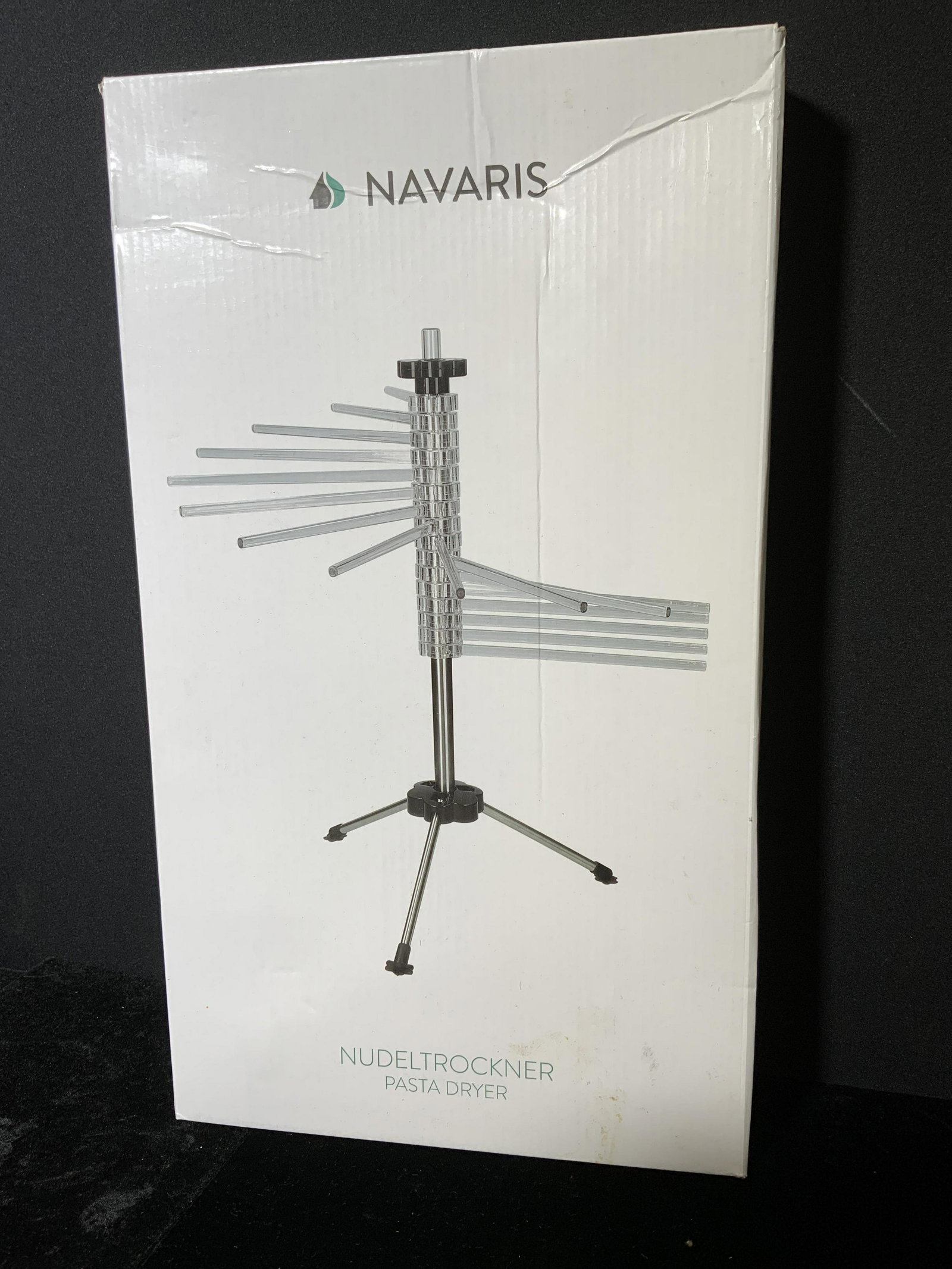 NIB Navaris Nudeltrockner Pasta Dryer: New in box pasta dryer. By Navaris. New and unused. Box measures approx 17.75 inches long, 10.25 inches w. Wear to box. Pasta making, decorative accessories, decorative arts, home decor, vintage weara