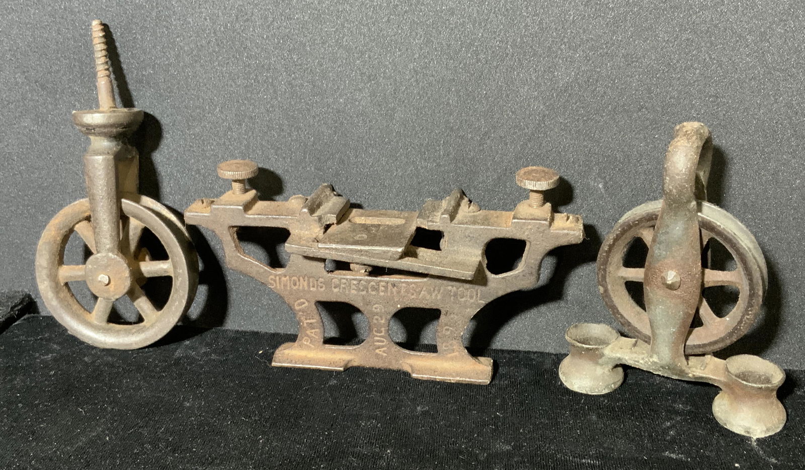 Group Lot 3 Cast Iron Accessories (1 of 3)