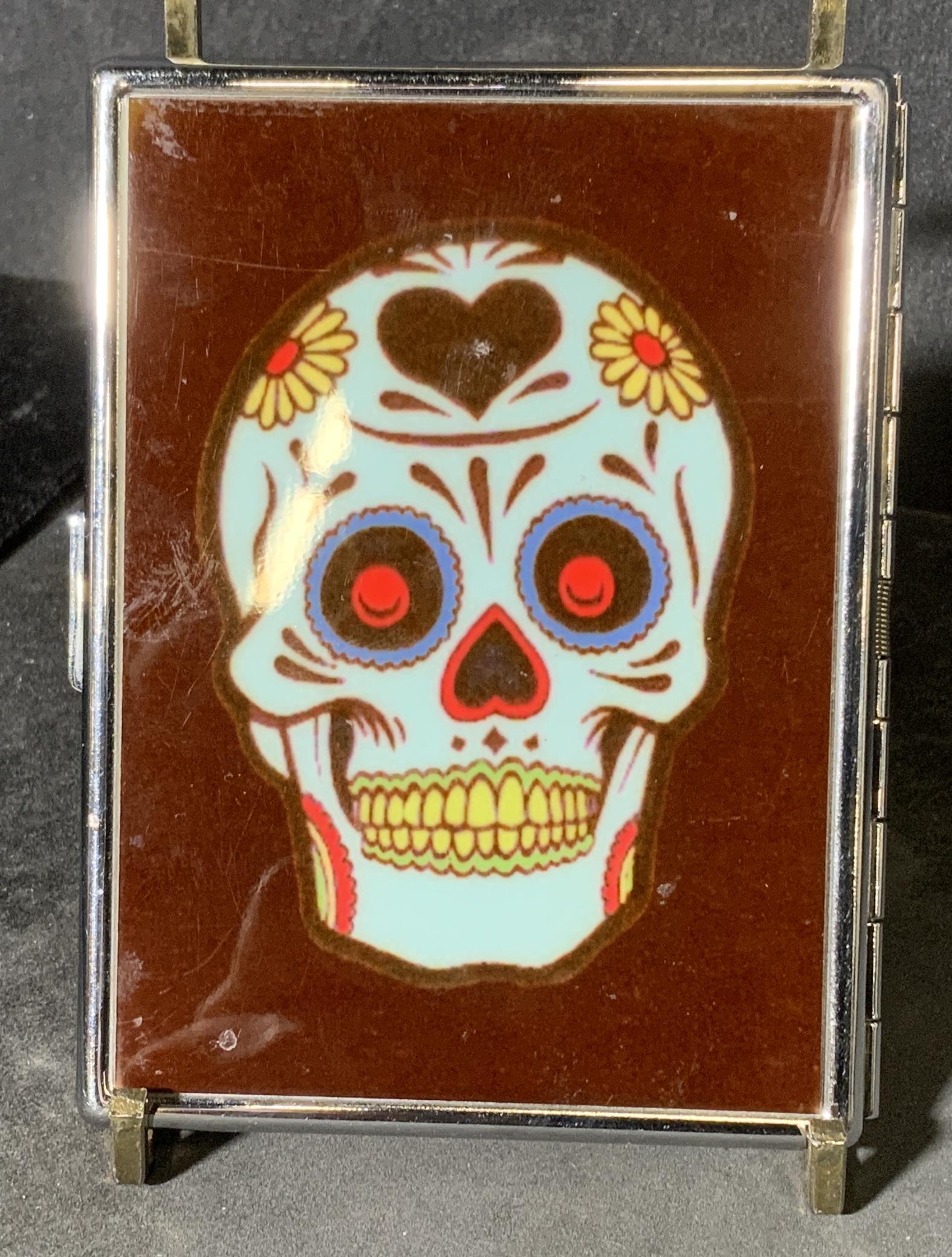 Sugar Skull Cigarette Holder (1 of 3)