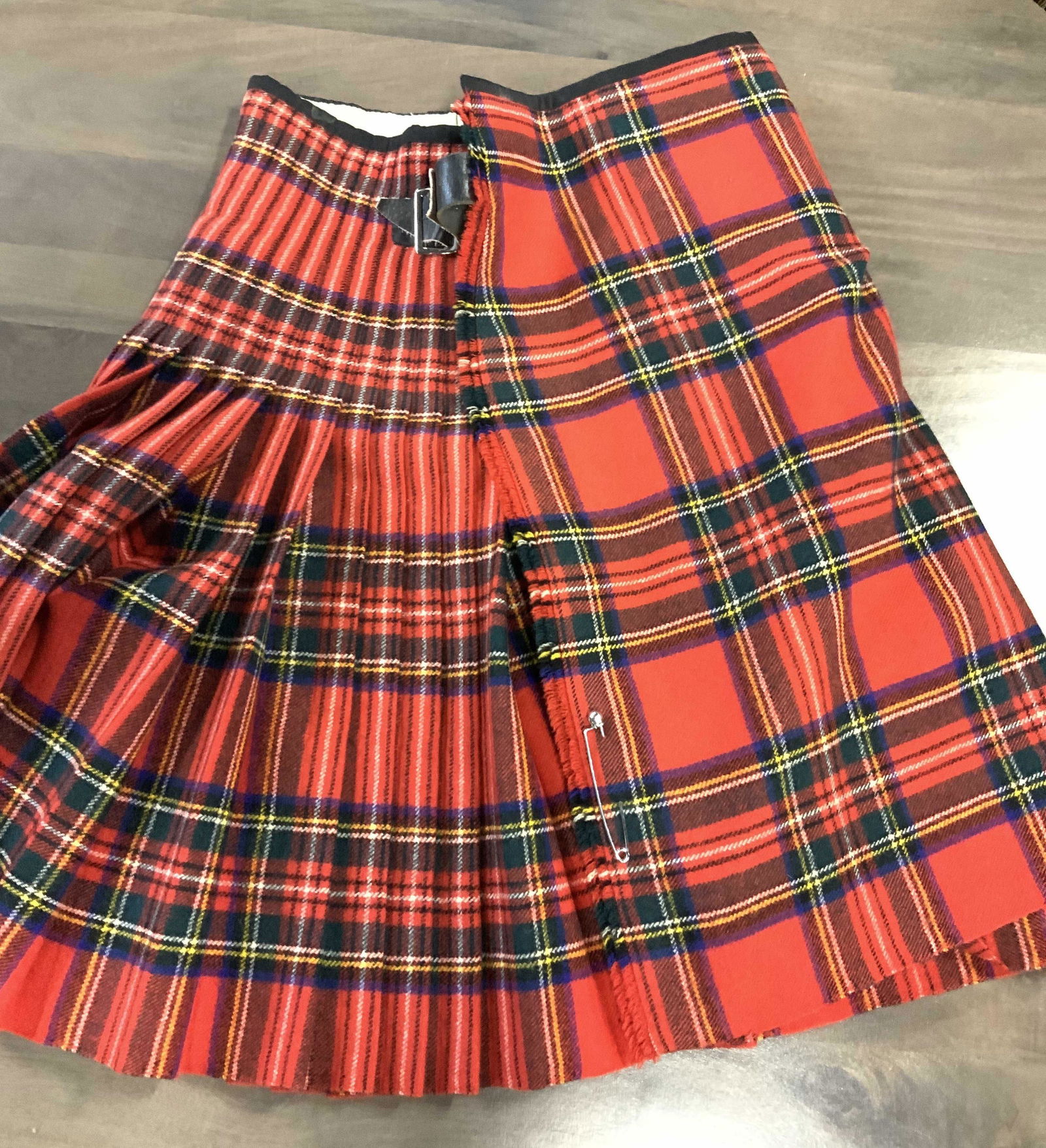 Lot 2 Authentic Scottish Wool Kilts, Vtg (1 of 12)