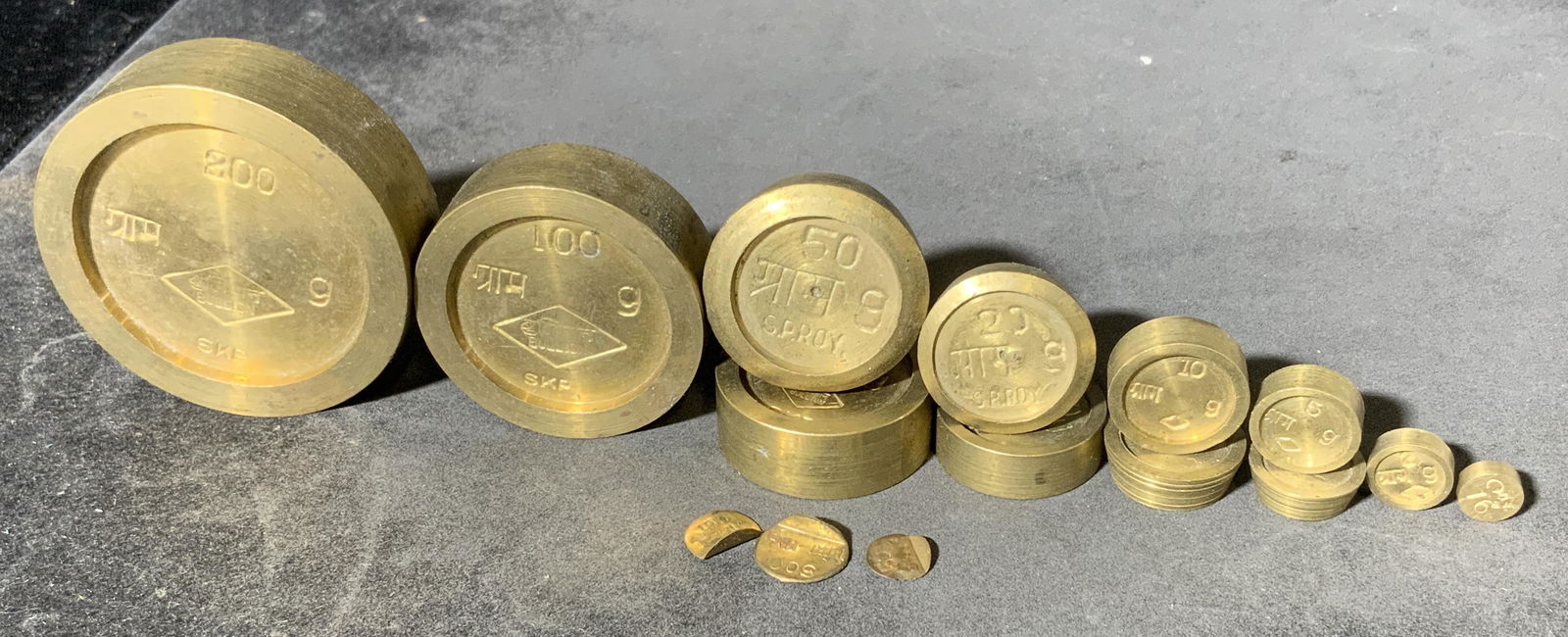 Group Lot 15 Brass Weights (1 of 4)