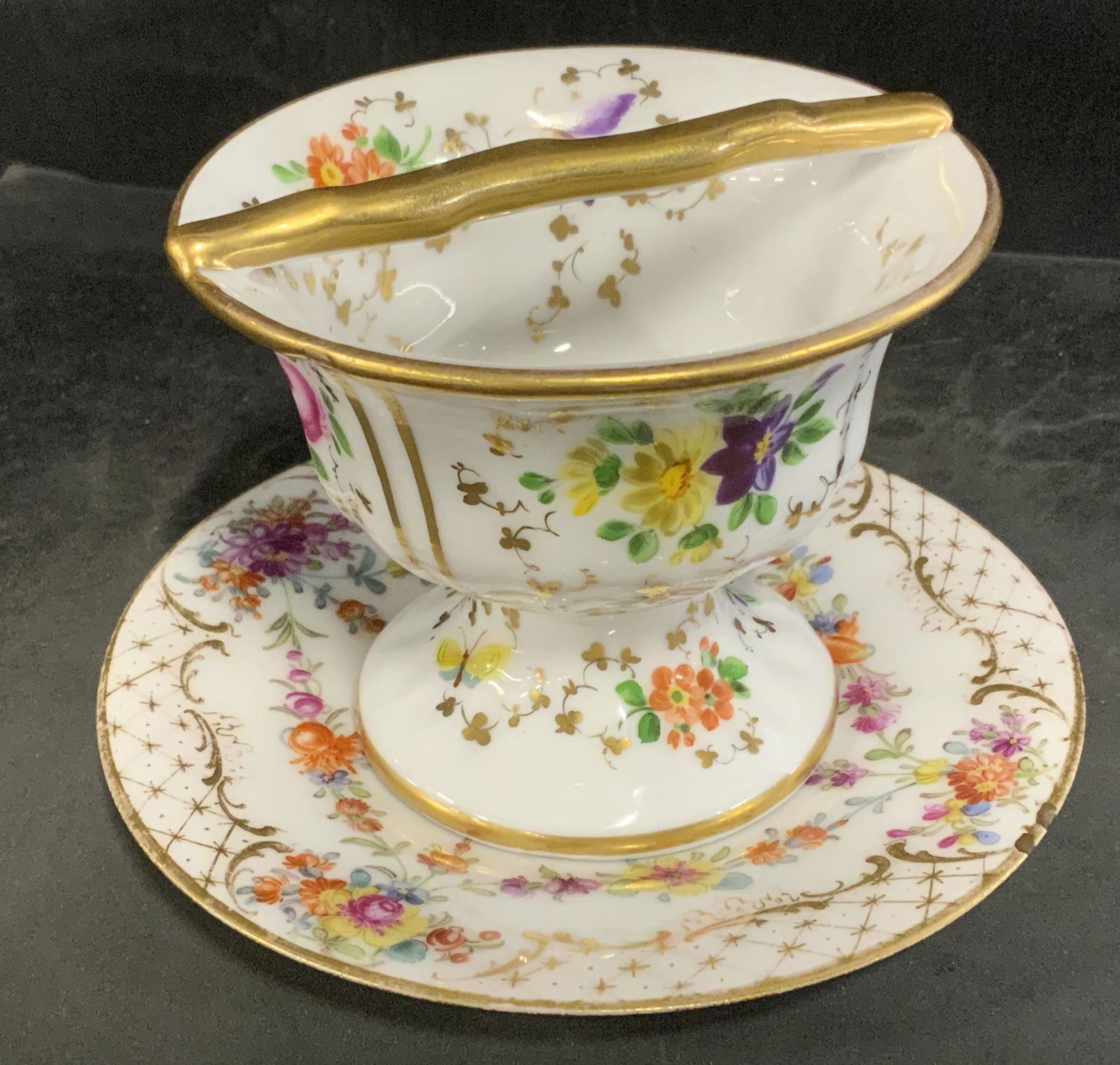 Lot 2 Vintage Ceramic Accessories (1 of 4)