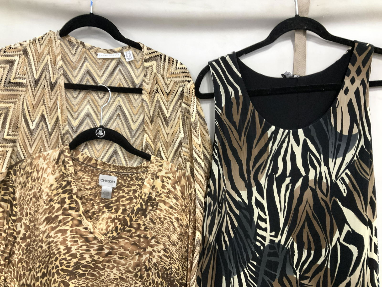 Lot 3 Plus Size Womans Upscale Casual Wear (1 of 8)