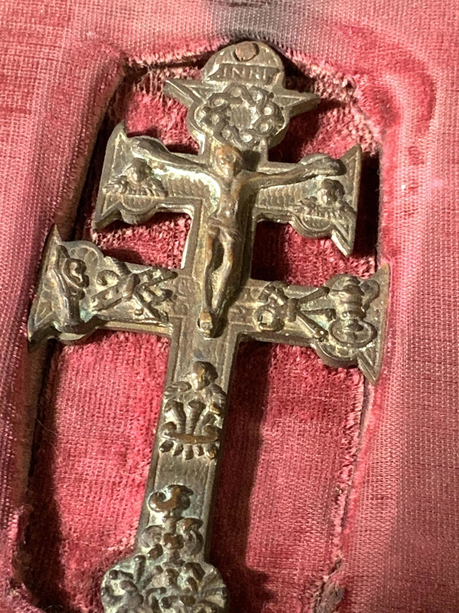 Byzantine 2 Bar Cast Bronze Crucifix (1 of 5)