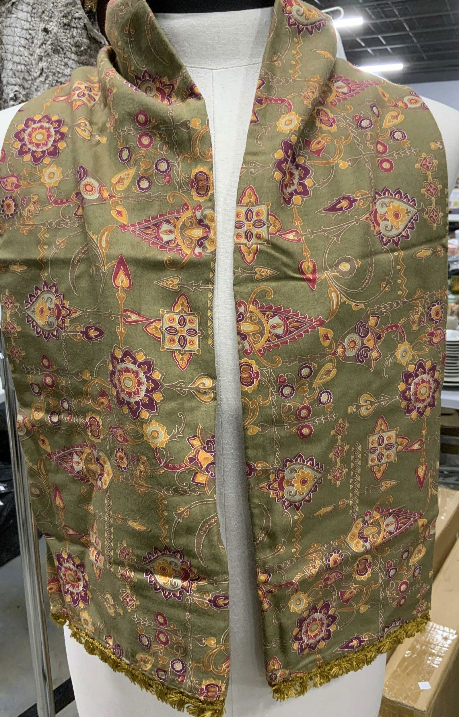 OPTIONS Unisex Dress Scarf, Italy (1 of 5)