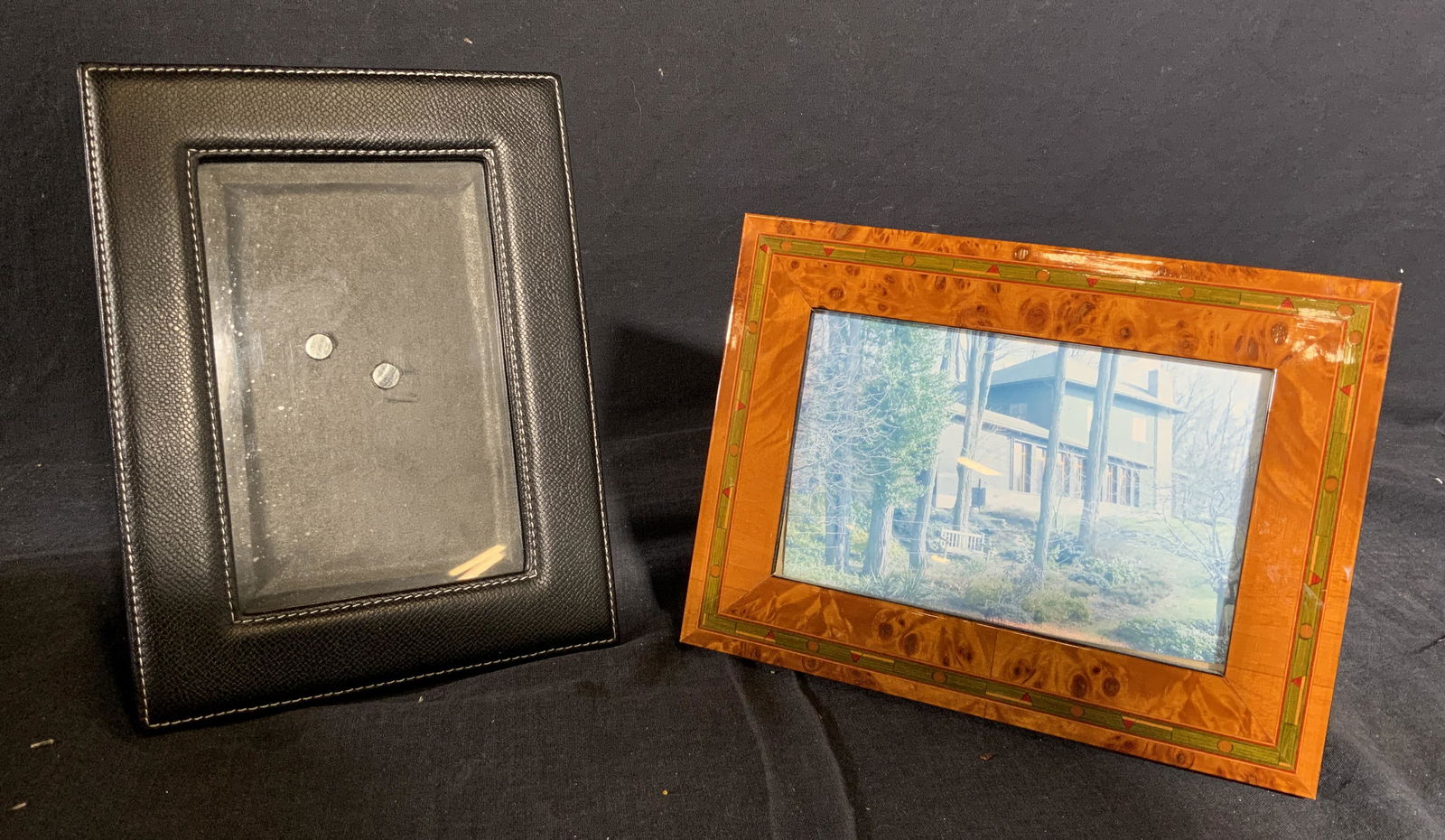 Pair 2 Picture Frames (1 of 5)