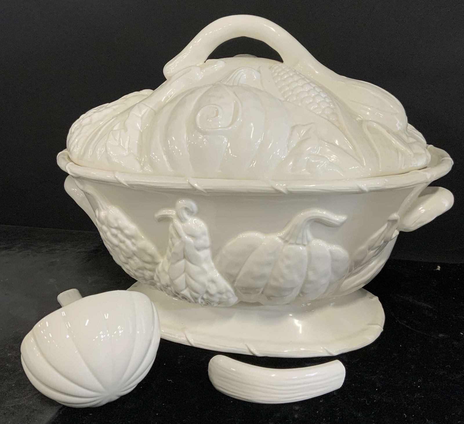 Lidded Ceramic Tureen (1 of 7)