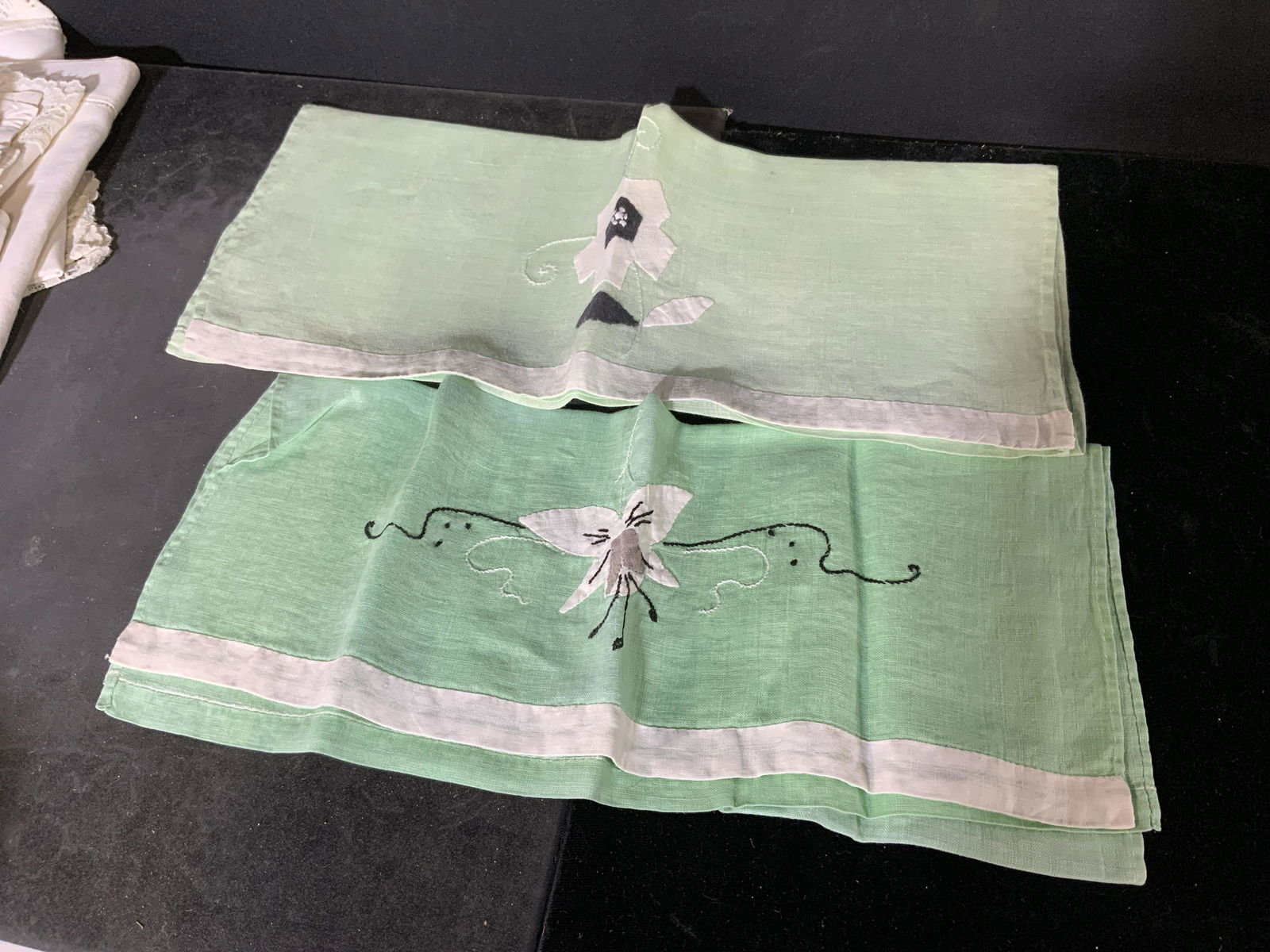 Group Lot Assorted Table Linens (1 of 5)