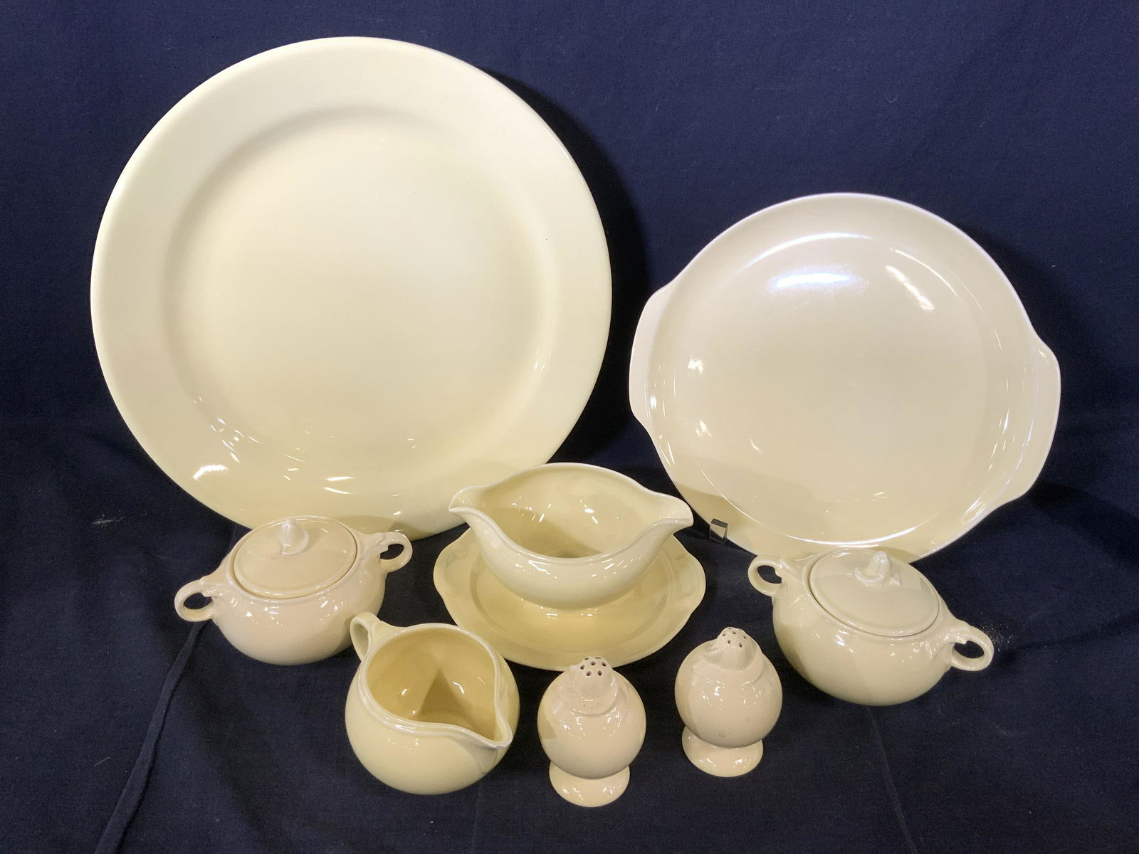 Lu-Ray Vintage Yellow Pastel 8 PCs Set (1 of 7)