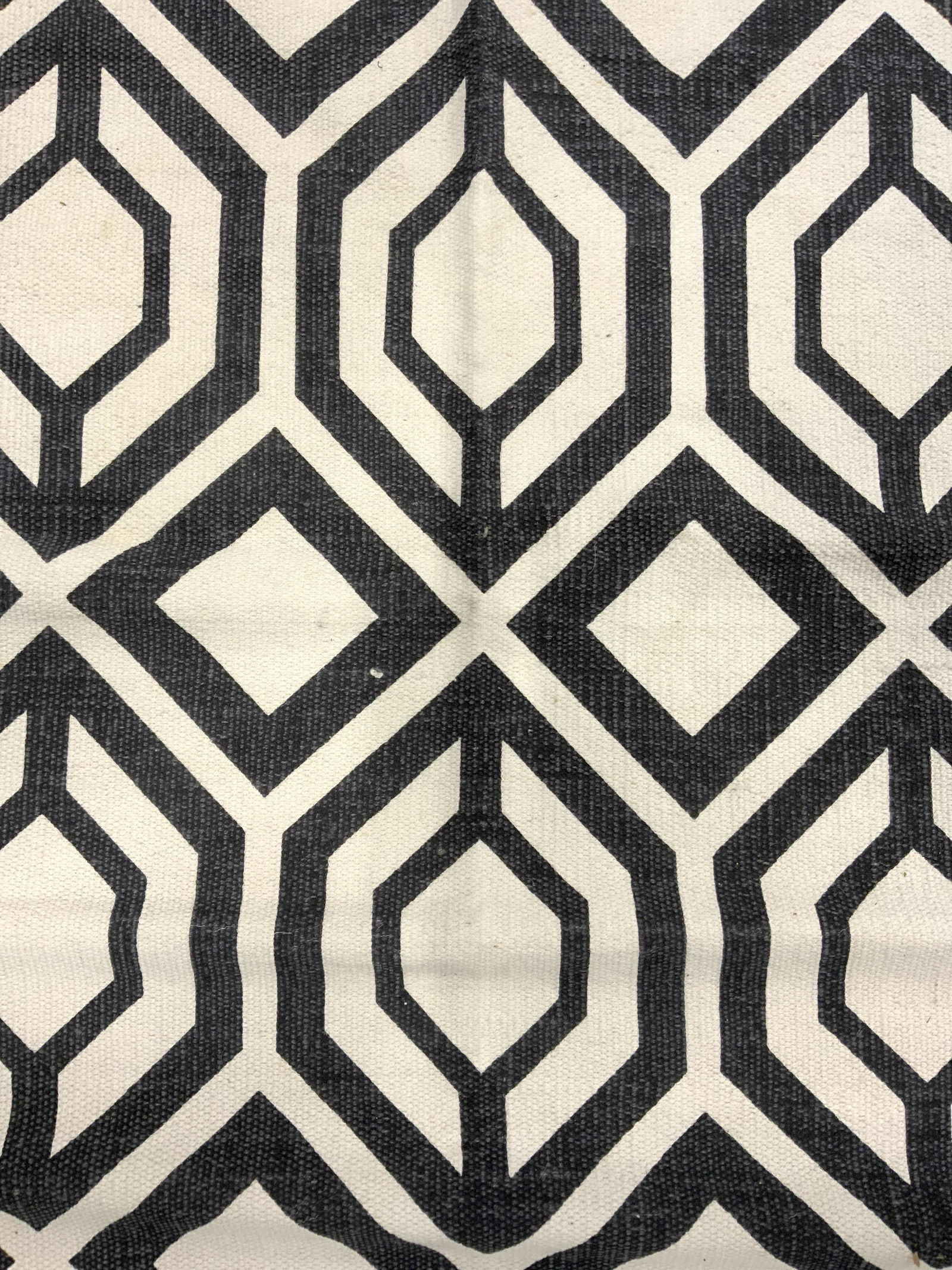 Flatweave Geometrically Detailed Wool Rug (1 of 8)