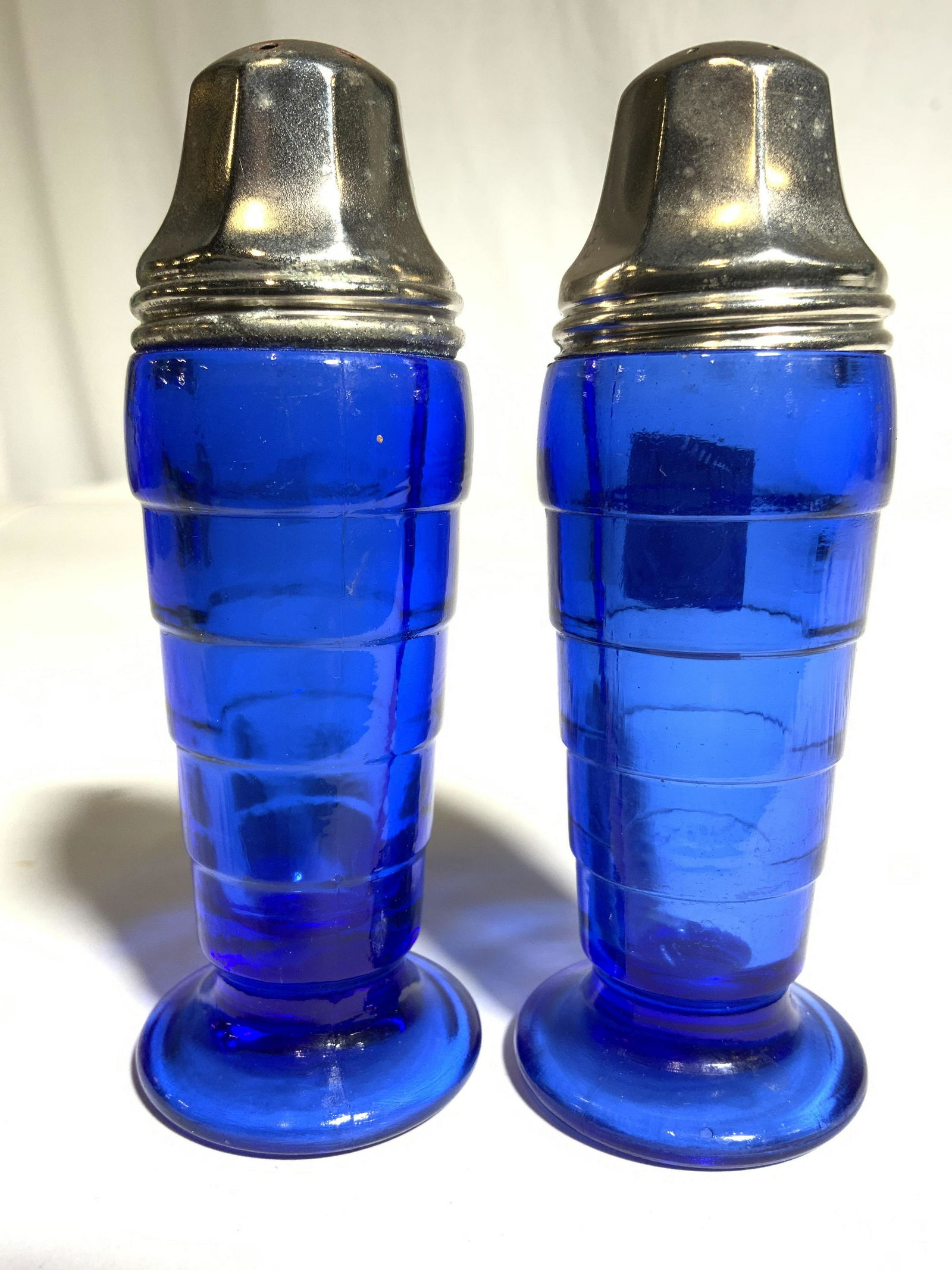 Set Cobalt Blue Salt & Pepper Shakers (1 of 8)