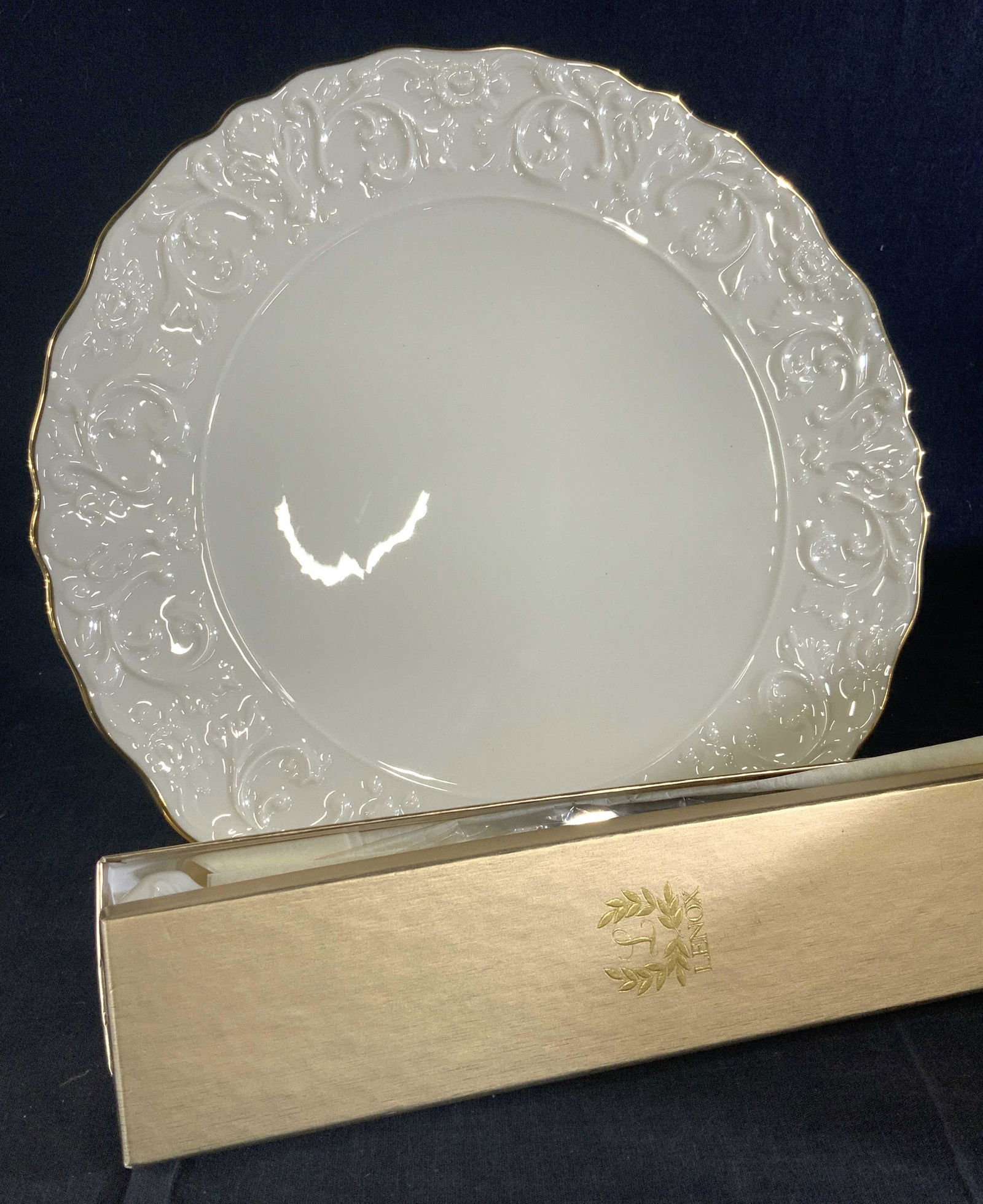 Lenox USA Cake Plate and Cake Server Set 2 (1 of 5)
