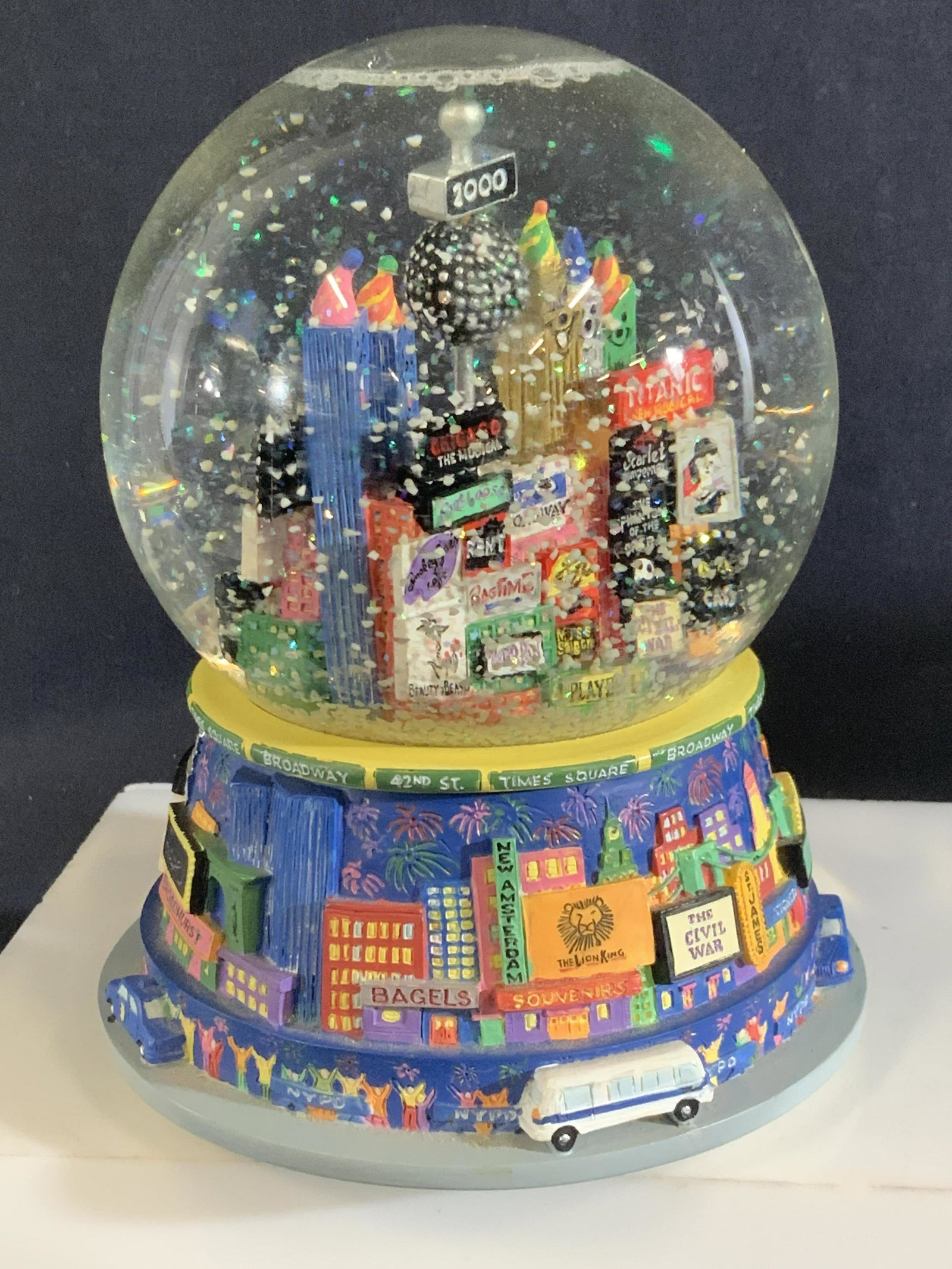 Collectible BROADWAY Snow Globe w Music (1 of 6)