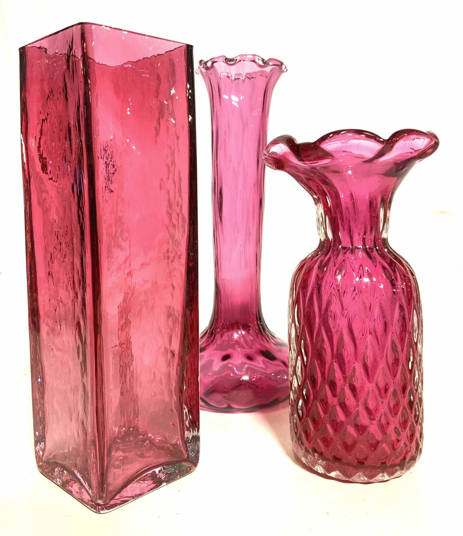 Lot 3 Cranberry Glass Vases Vessels (1 of 8)