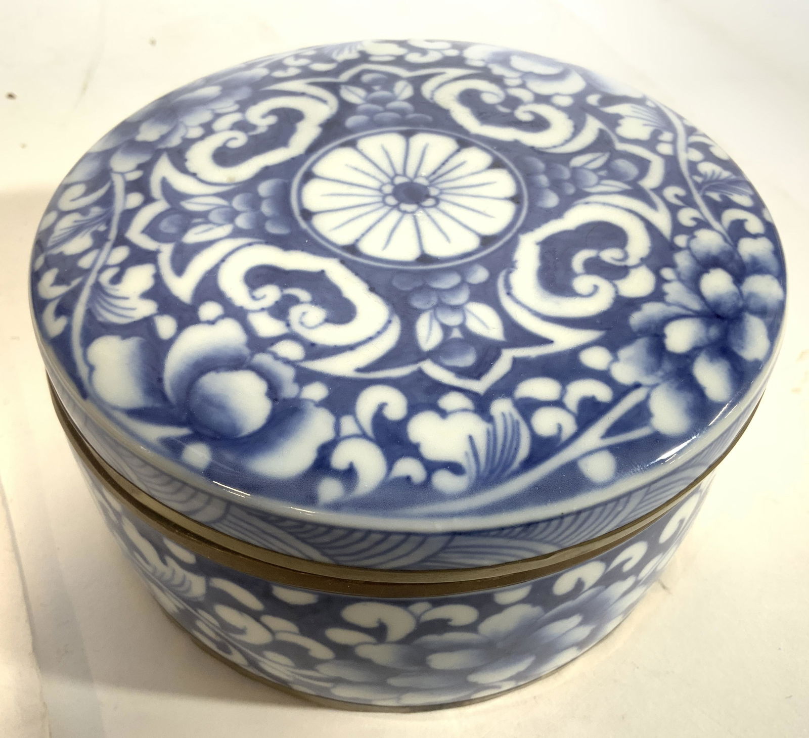 Asian Keepsake Box Marked For Thailand (1 of 8)