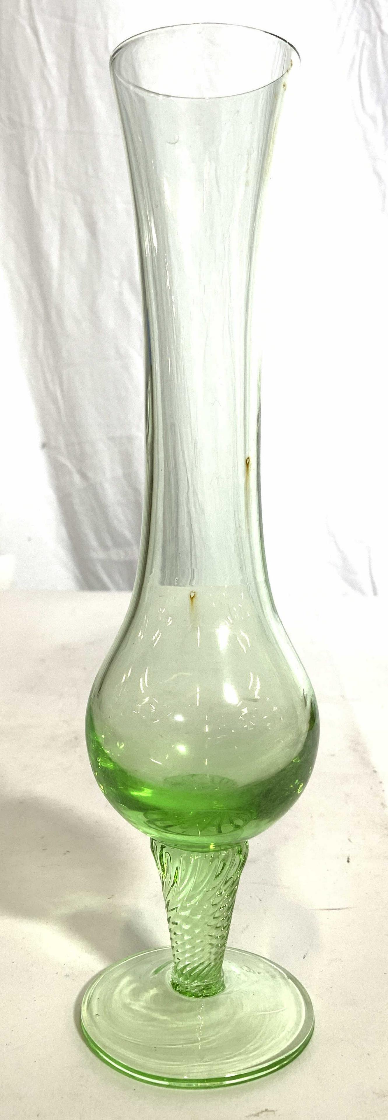 Green Art Glass Bud Vase (1 of 7)