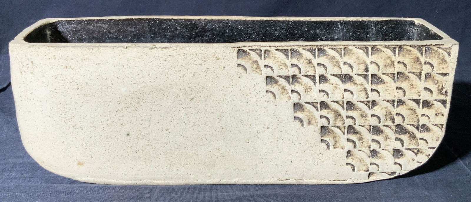 Ceramic Horizontal Planter (1 of 8)