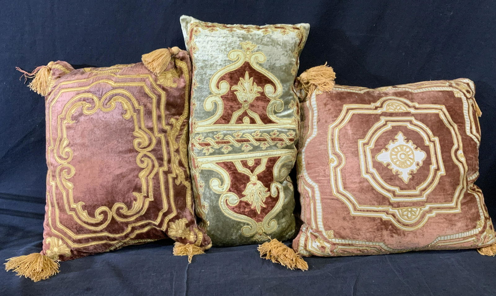 Group Lot 3 Velveteen Style Throw Pillows (1 of 5)